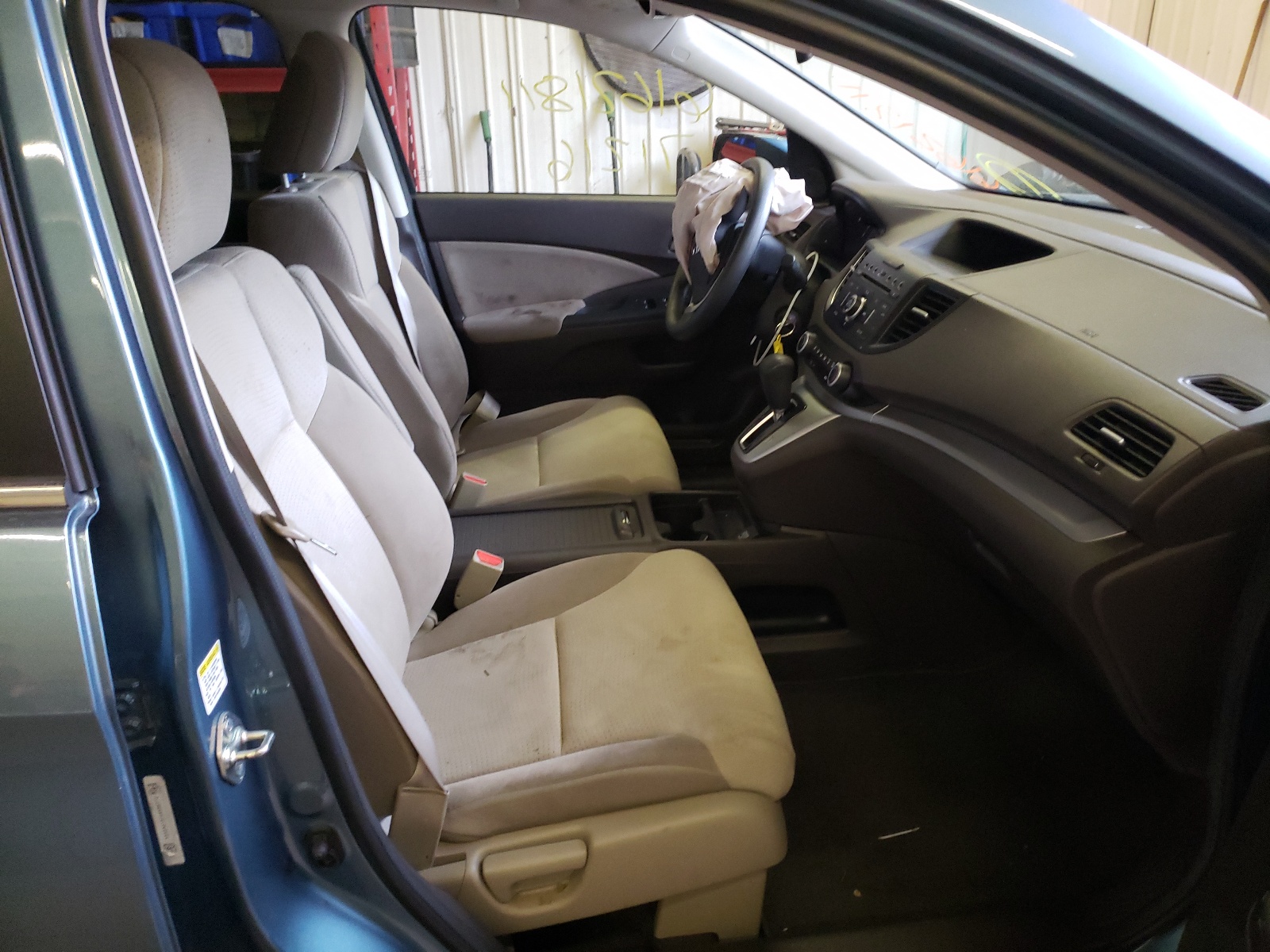 Photo 5 from auction – 2014 HONDA CR-V EX with VIN 5J6RM4H58EL045464