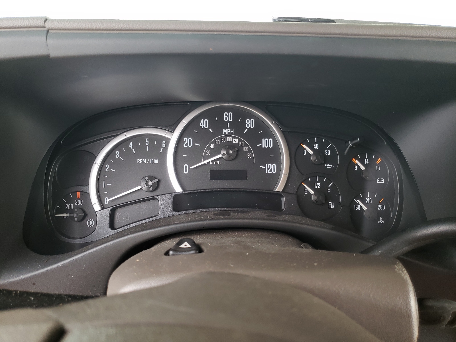 Photo 8 from auction – 2003 CADILLAC ESCALADE with VIN 1GYEK63NX3R102894
