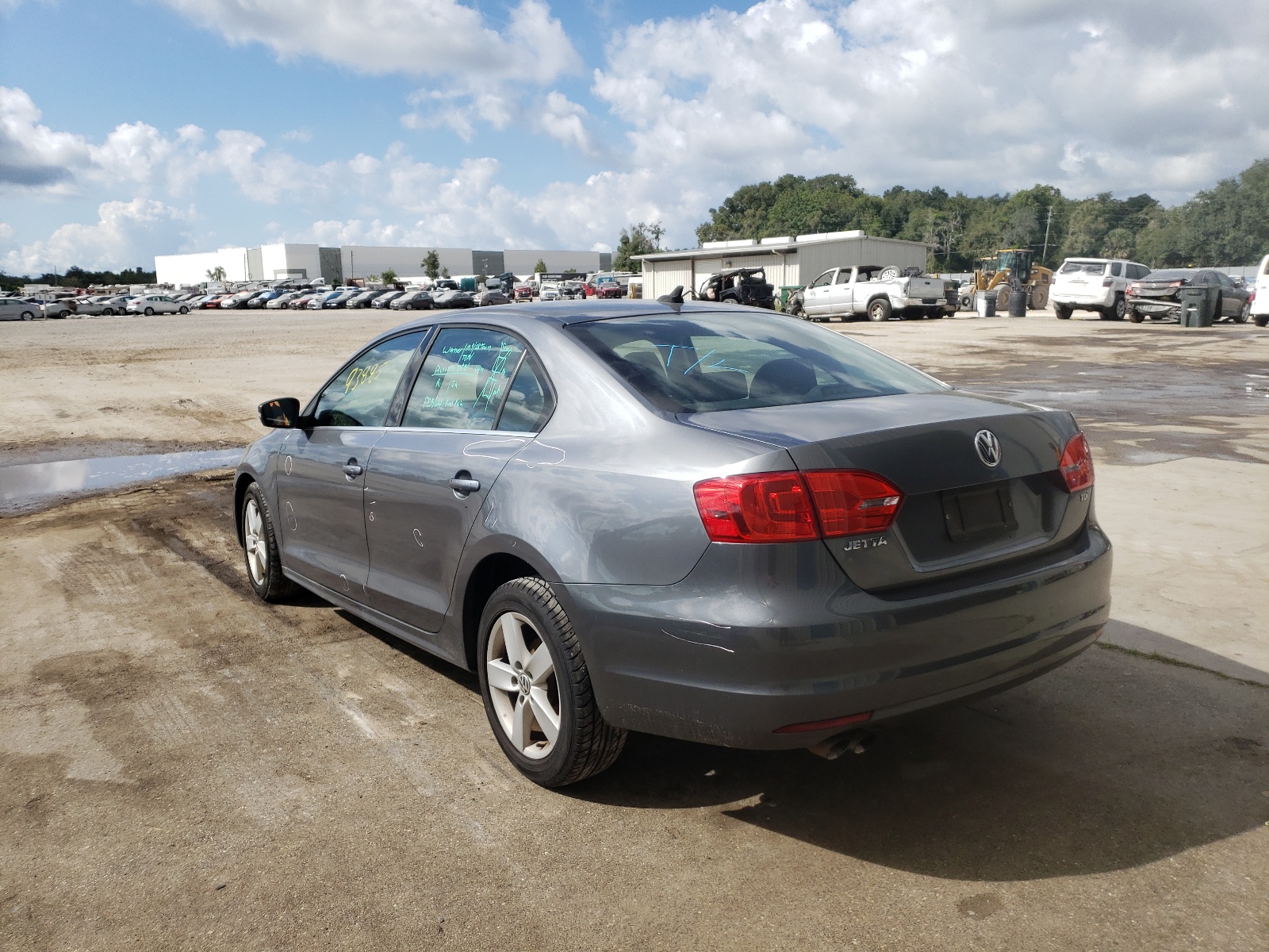 Photo 3 from auction – 2012 VOLKSWAGEN JETTA TDI with VIN 3VWLL7AJ5CM361131