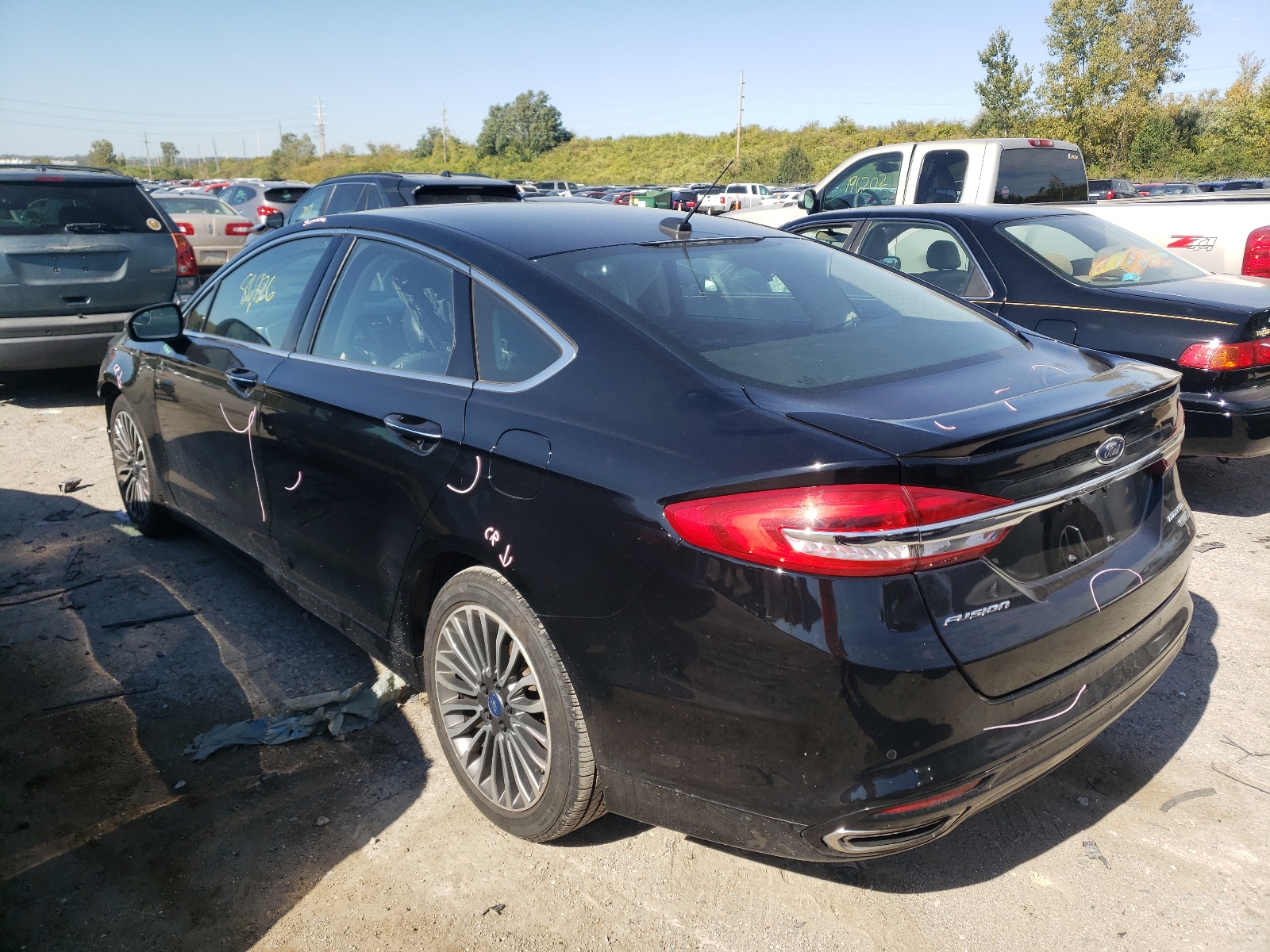 Photo 3 from auction – 2018 FORD FUSION TIT with VIN 3FA6P0D90JR132598