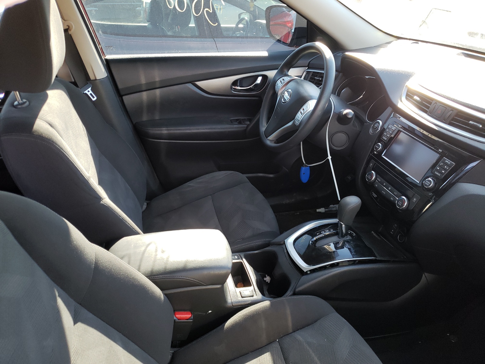 Foto 5 de la subasta – 2016 NISSAN ROGUE S con VIN KNMAT2MV2GP720169