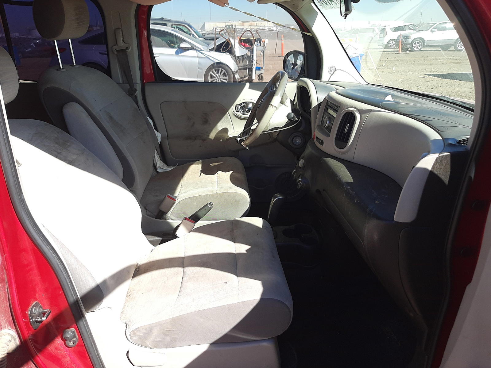 Photo 5 from auction – 2011 NISSAN CUBE BASE with VIN JN8AZ2KR7BT200445