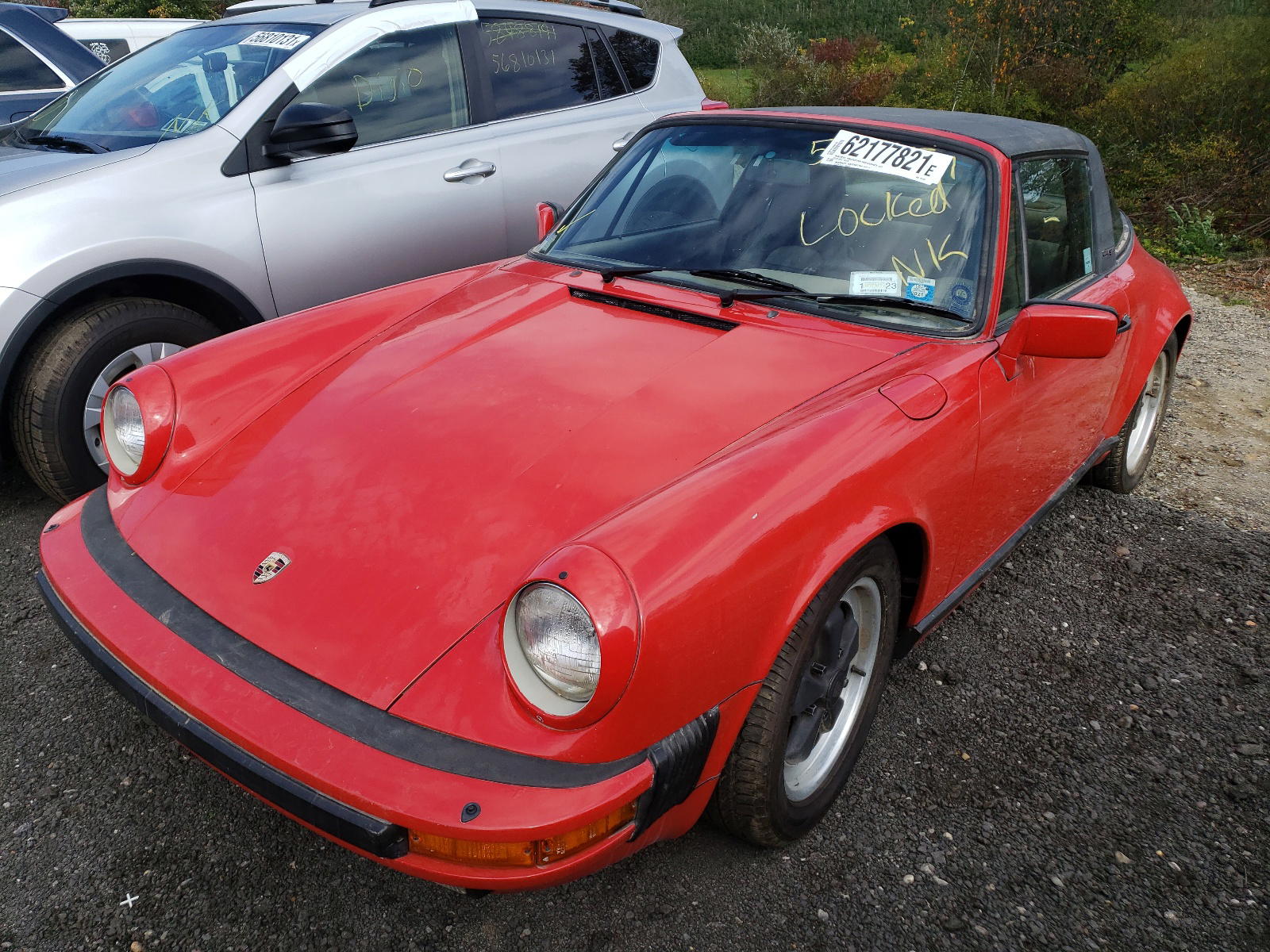 Photo 2 from auction – 1985 PORSCHE 911 CARRER with VIN WP0EB0910FS161589