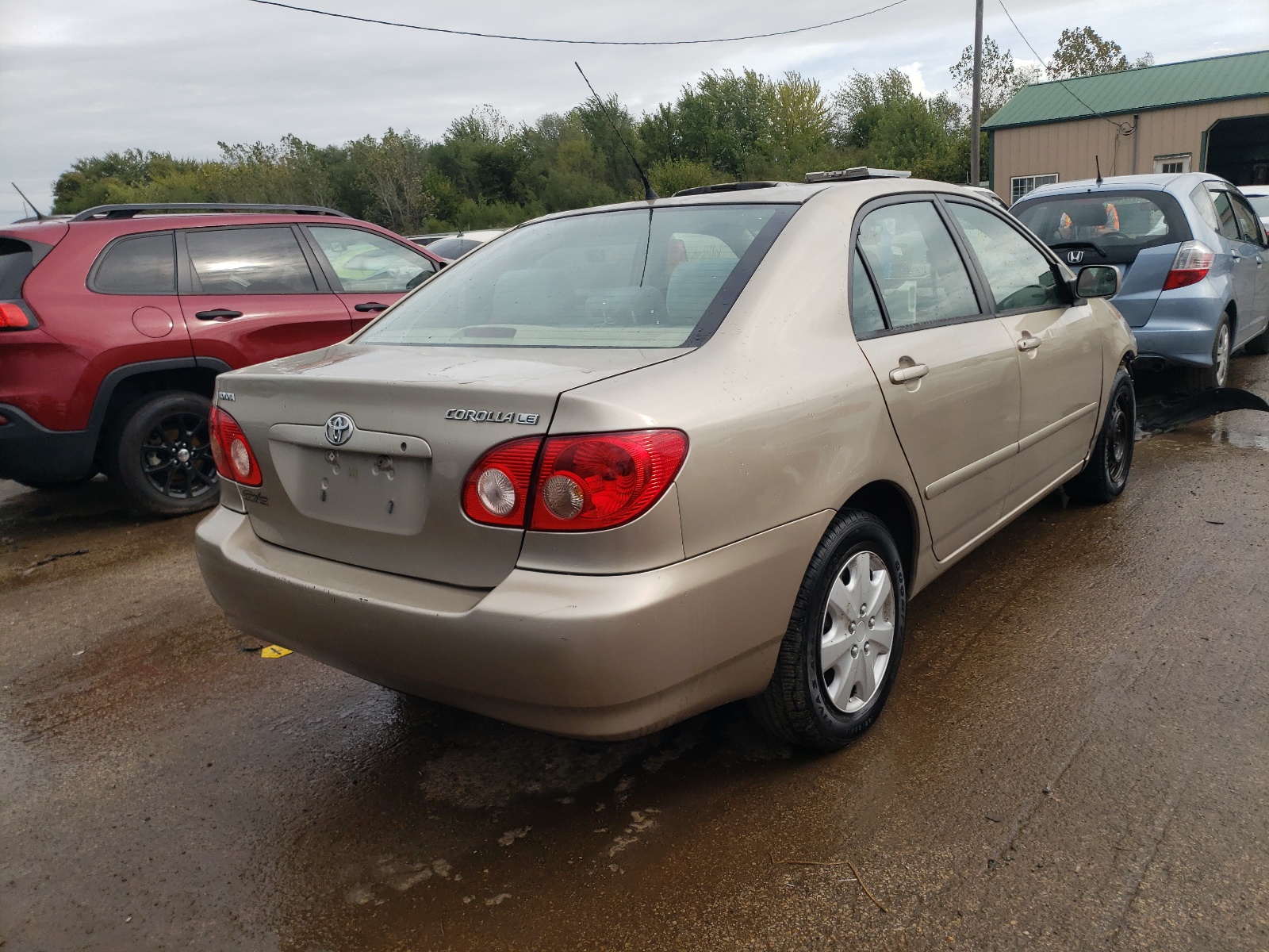 Photo 4 from auction – 2005 TOYOTA COROLLA CE with VIN 1NXBR30EX5Z443196