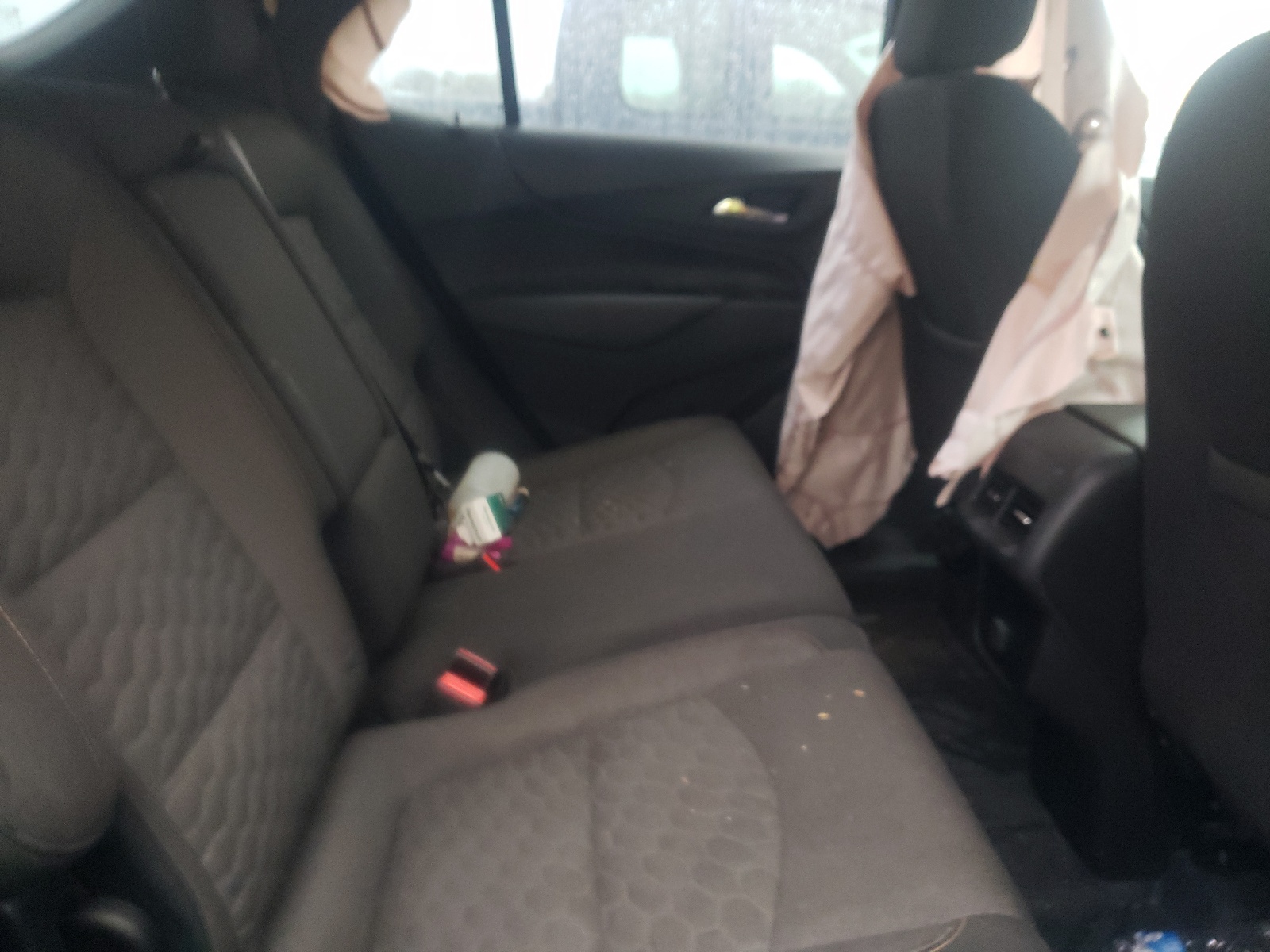 Photo 6 from auction – 2018 CHEVROLET EQUINOX LT with VIN 2GNAXJEV0J6352263