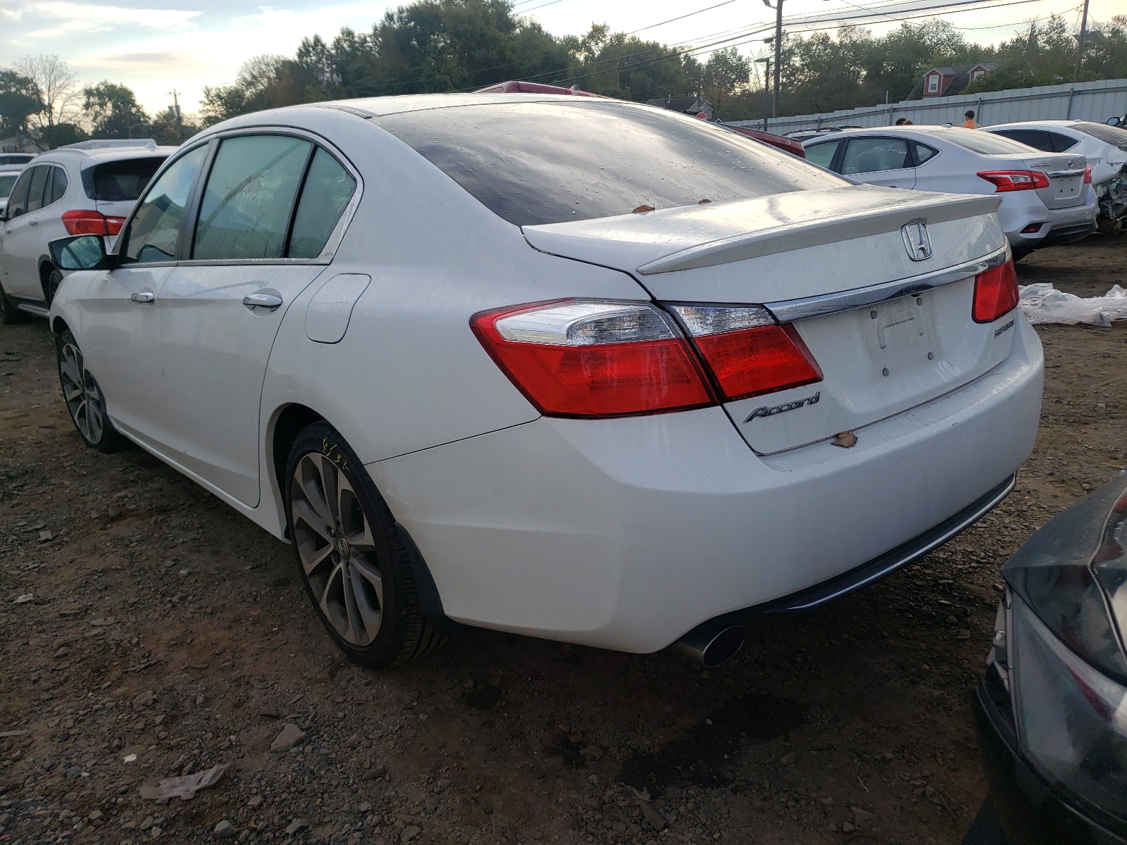 Photo 3 from auction – 2015 HONDA ACCORD SPO with VIN 1HGCR2F52FA115723