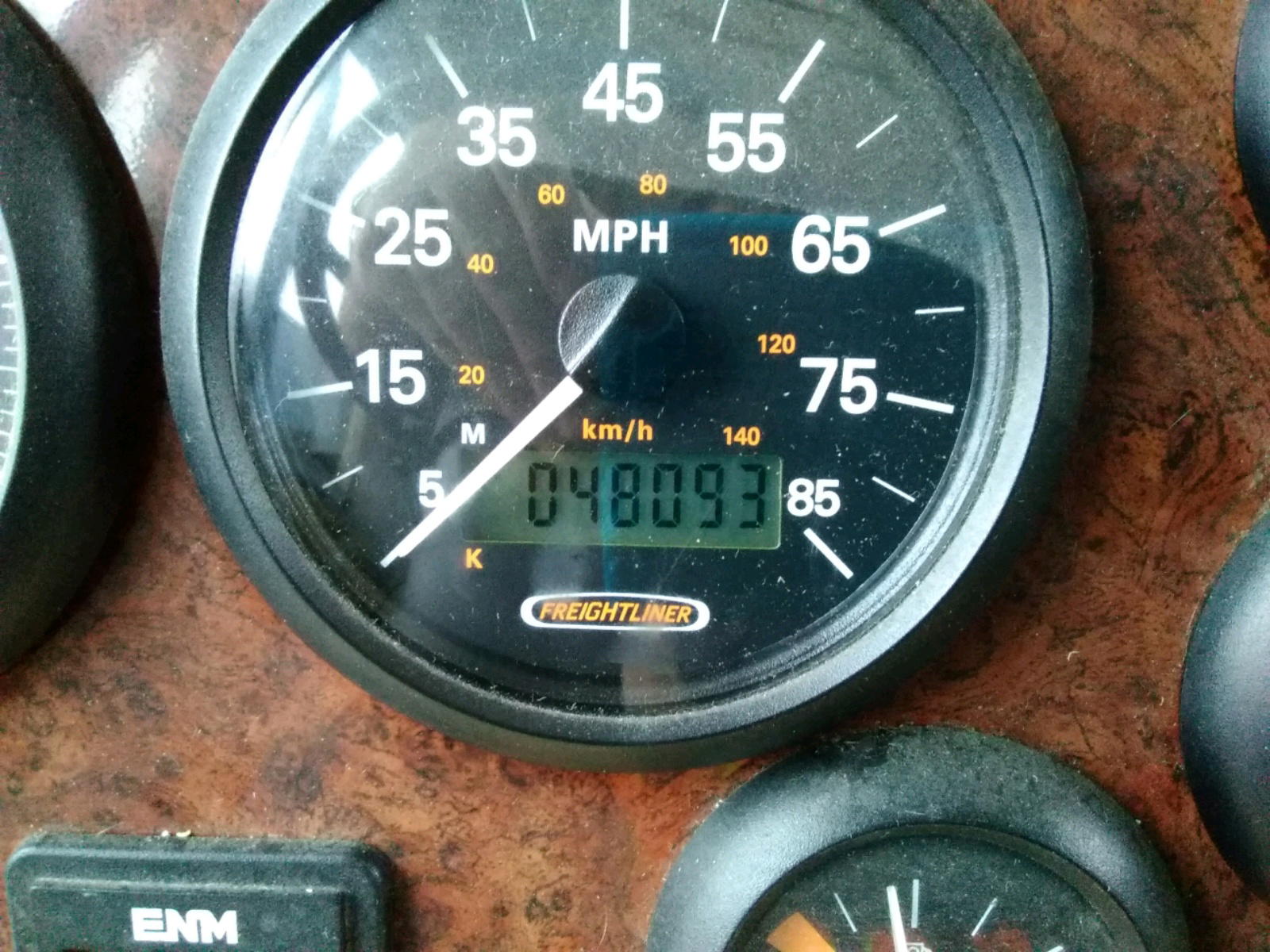 Photo 8 from auction – 2006 FREIGHTLINER CHASSIS X with VIN 4UZAB2BV76CV86217