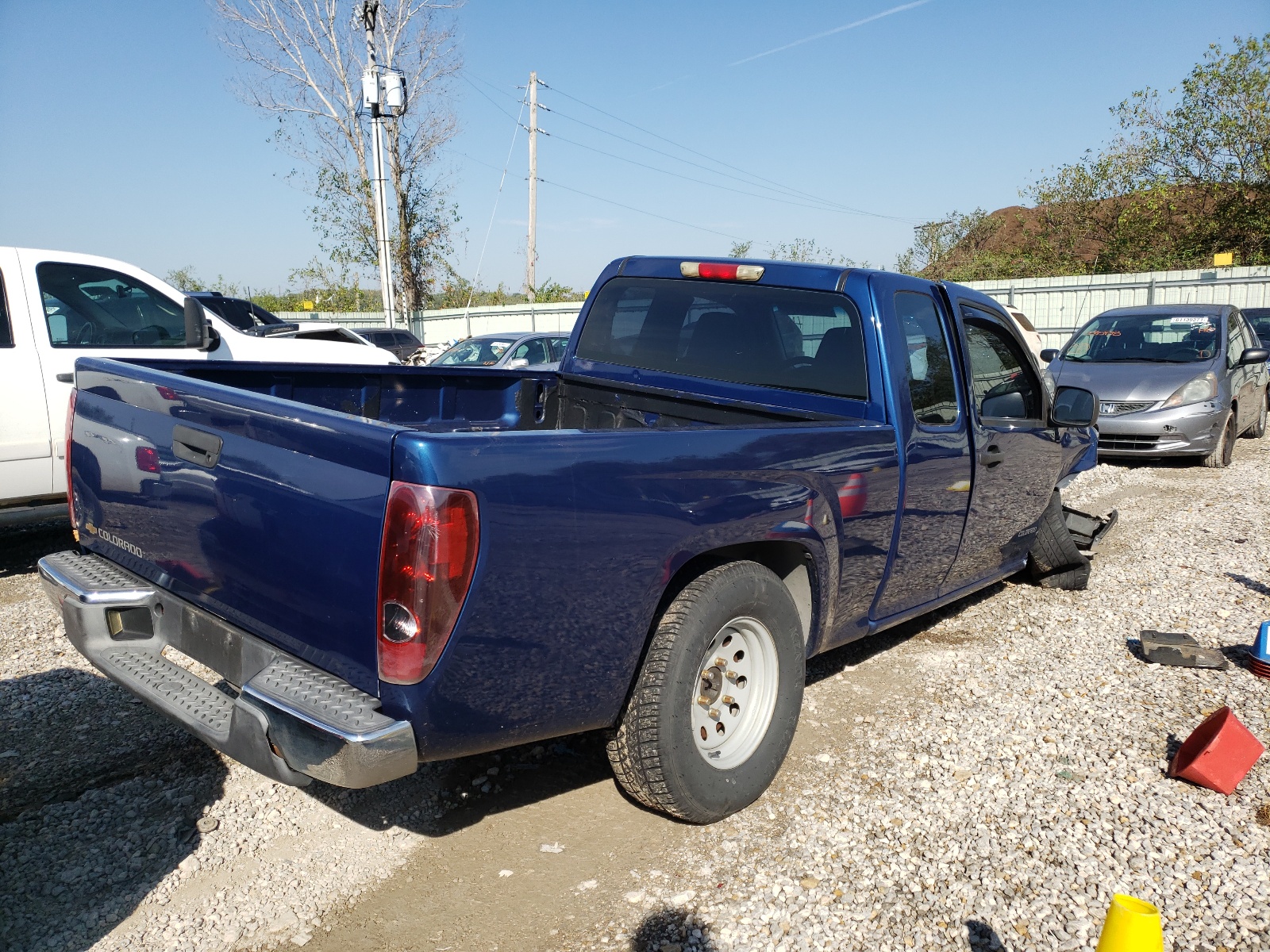 Photo 4 from auction – 2005 CHEVROLET COLORADO with VIN 1GCCS196858246369