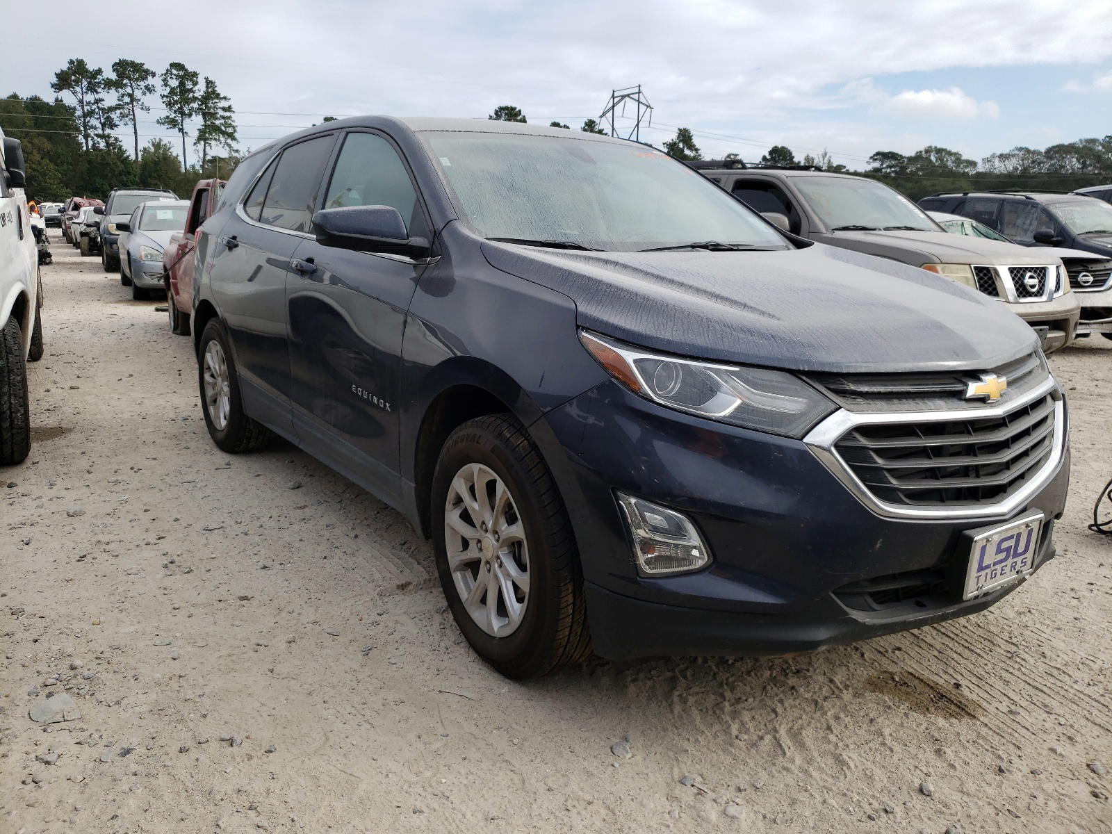 CHEVROLET EQUINOX LT 2018 with VIN 3GNAXJEV0JS581897 - Photo from auction