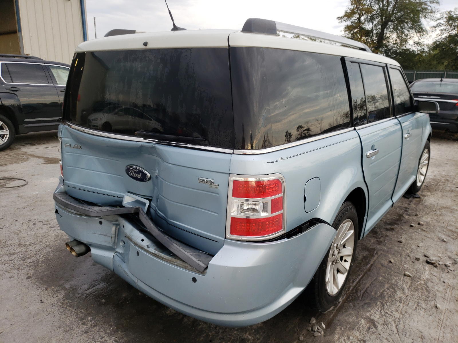 Photo 4 from auction – 2009 FORD FLEX SEL with VIN 2FMDK52C89BA19239
