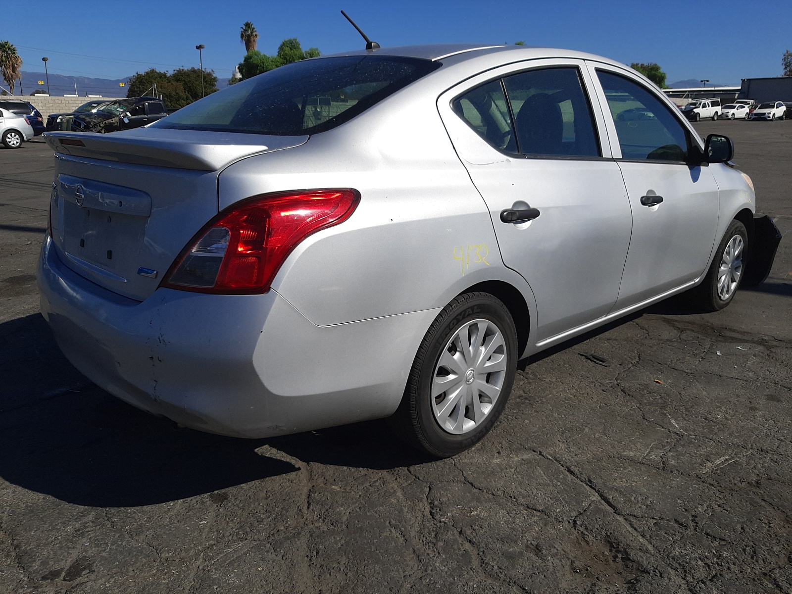 Photo 4 from auction – 2014 NISSAN VERSA with VIN 3N1CN7APXEL821445