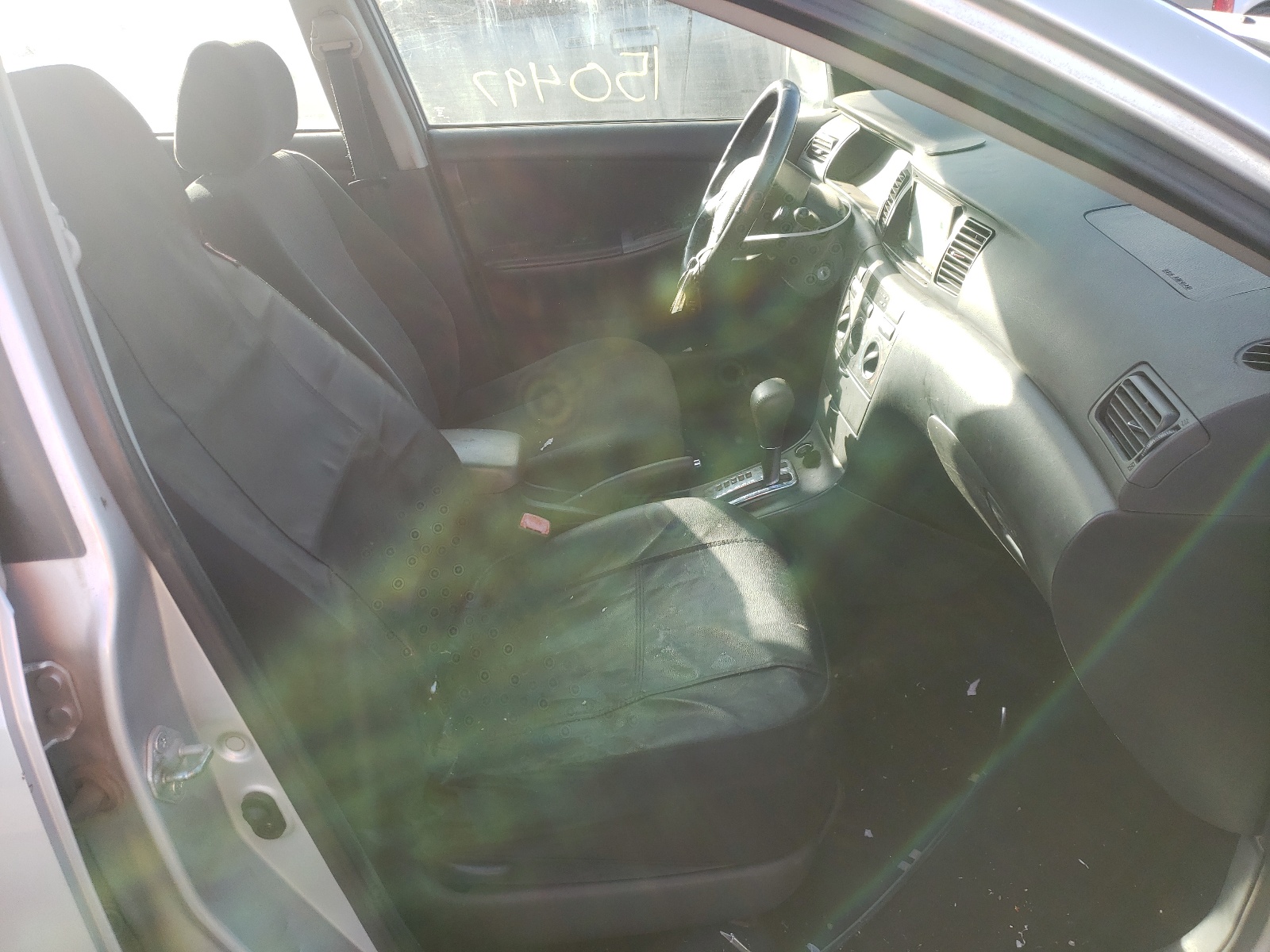 Photo 5 from auction – 2005 TOYOTA COROLLA with VIN 1NXBR32E45Z408456