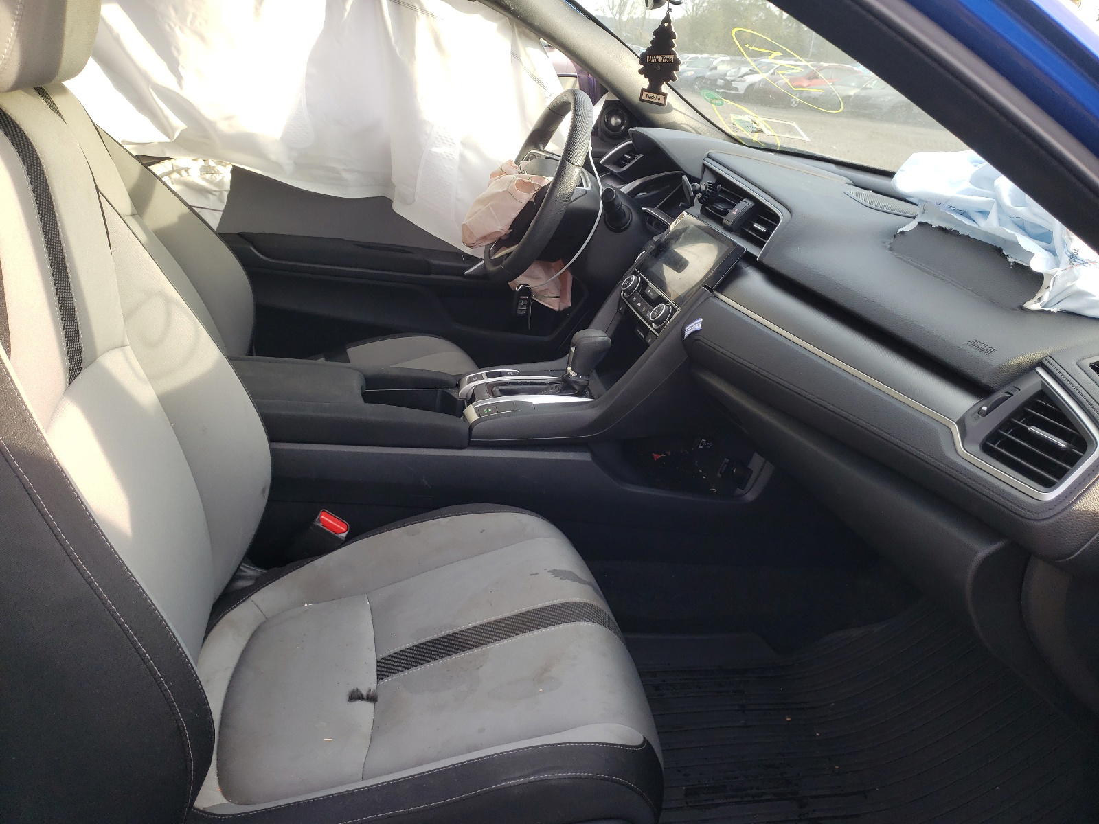 Photo 5 from auction – 2016 HONDA CIVIC EX with VIN 2HGFC3B33GH350112