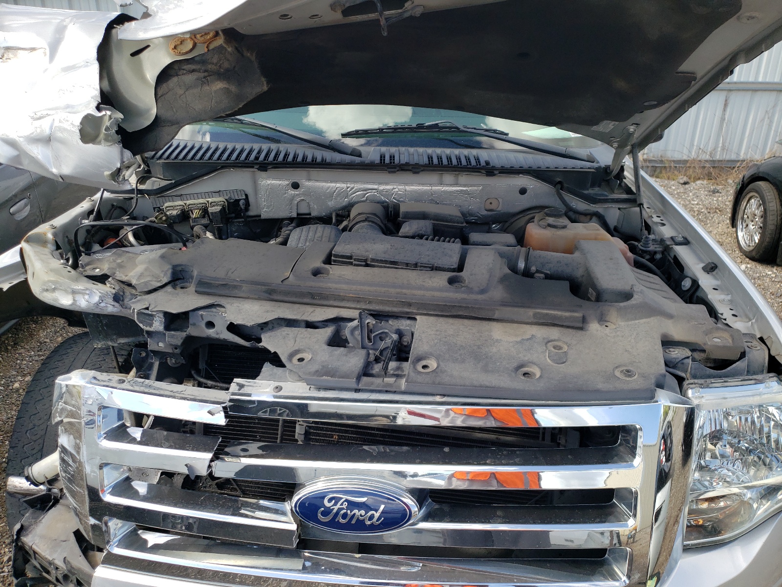 Photo 7 from auction – 2013 FORD EXPEDITION with VIN 1FMJU1H57DEF51545