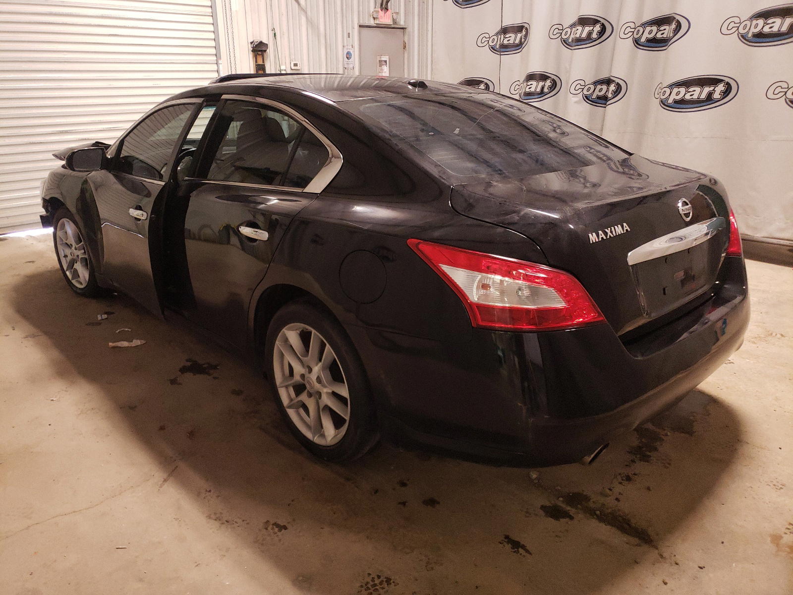 Photo 3 from auction – 2011 NISSAN MAXIMA S with VIN 1N4AA5AP1BC835770