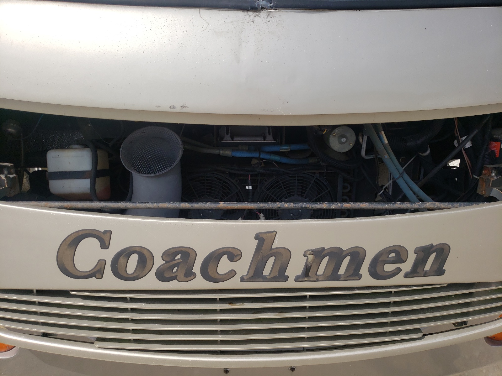 Photo 7 from auction – 2005 WORKHORSE CUSTOM CHASSIS MOTORHOME with VIN 5B4MP67G053397885