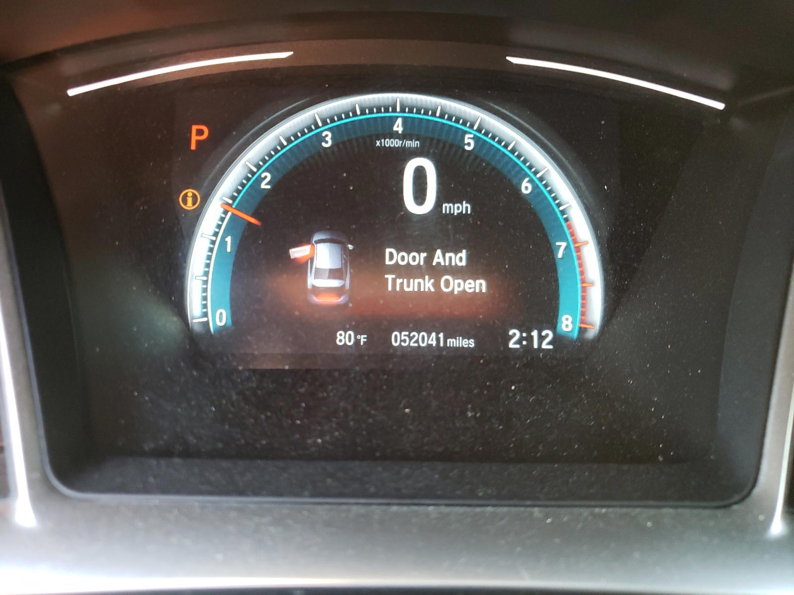 Photo 8 from auction – 2017 HONDA CIVIC EX with VIN 2HGFC2F70HH556898