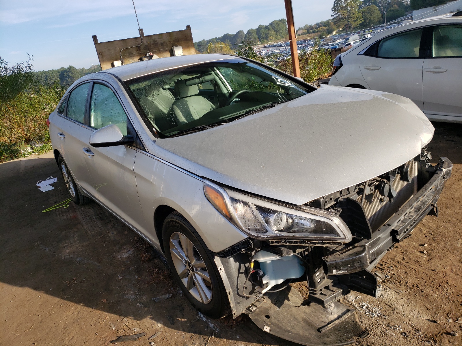 HYUNDAI SONATA SE 2017 with VIN 5NPE24AF6HH531812 - Photo from auction