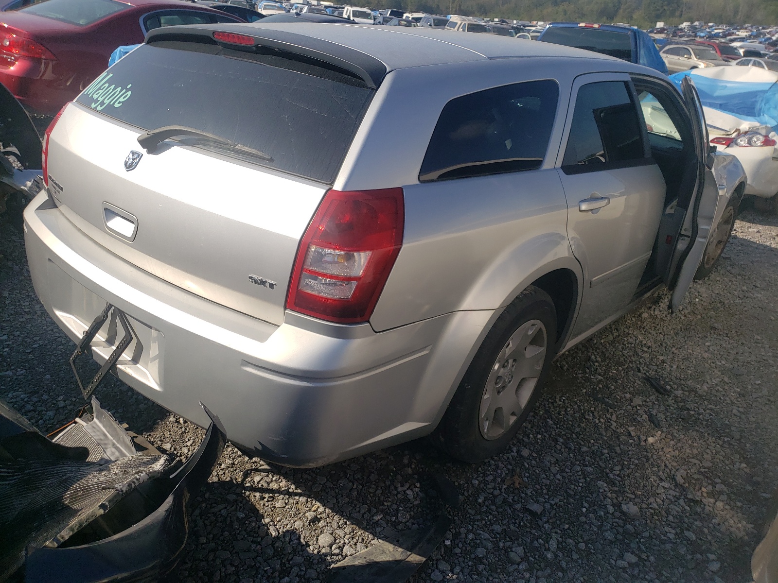 Photo 4 from auction – 2007 DODGE MAGNUM SXT with VIN 2D4FV47V37H621021