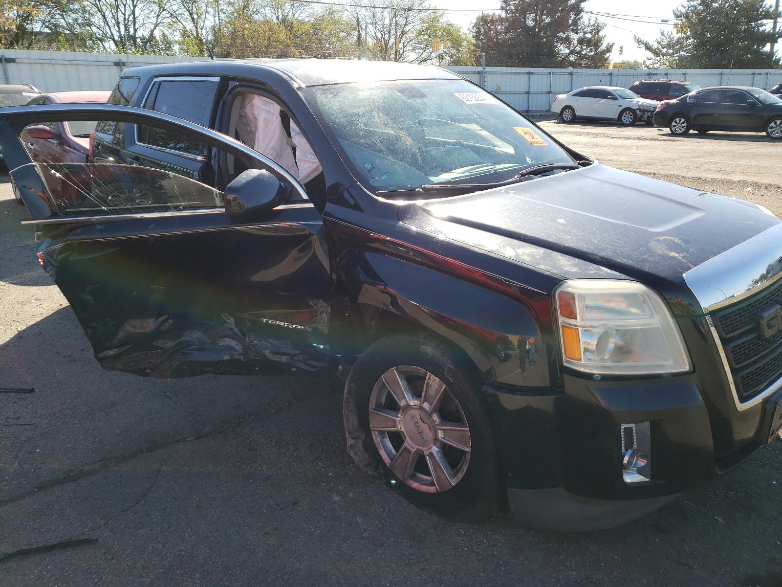 Photo 9 from auction – 2011 GMC TERRAIN SL with VIN 2CTFLREC4B6249036