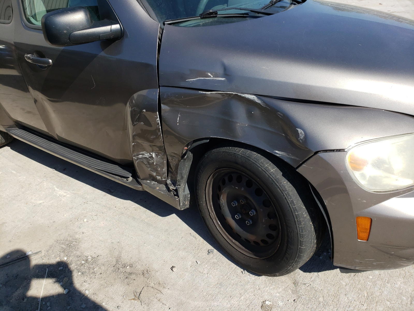 Photo 9 from auction – 2011 CHEVROLET HHR LS with VIN 3GNBAAFW6BS629949