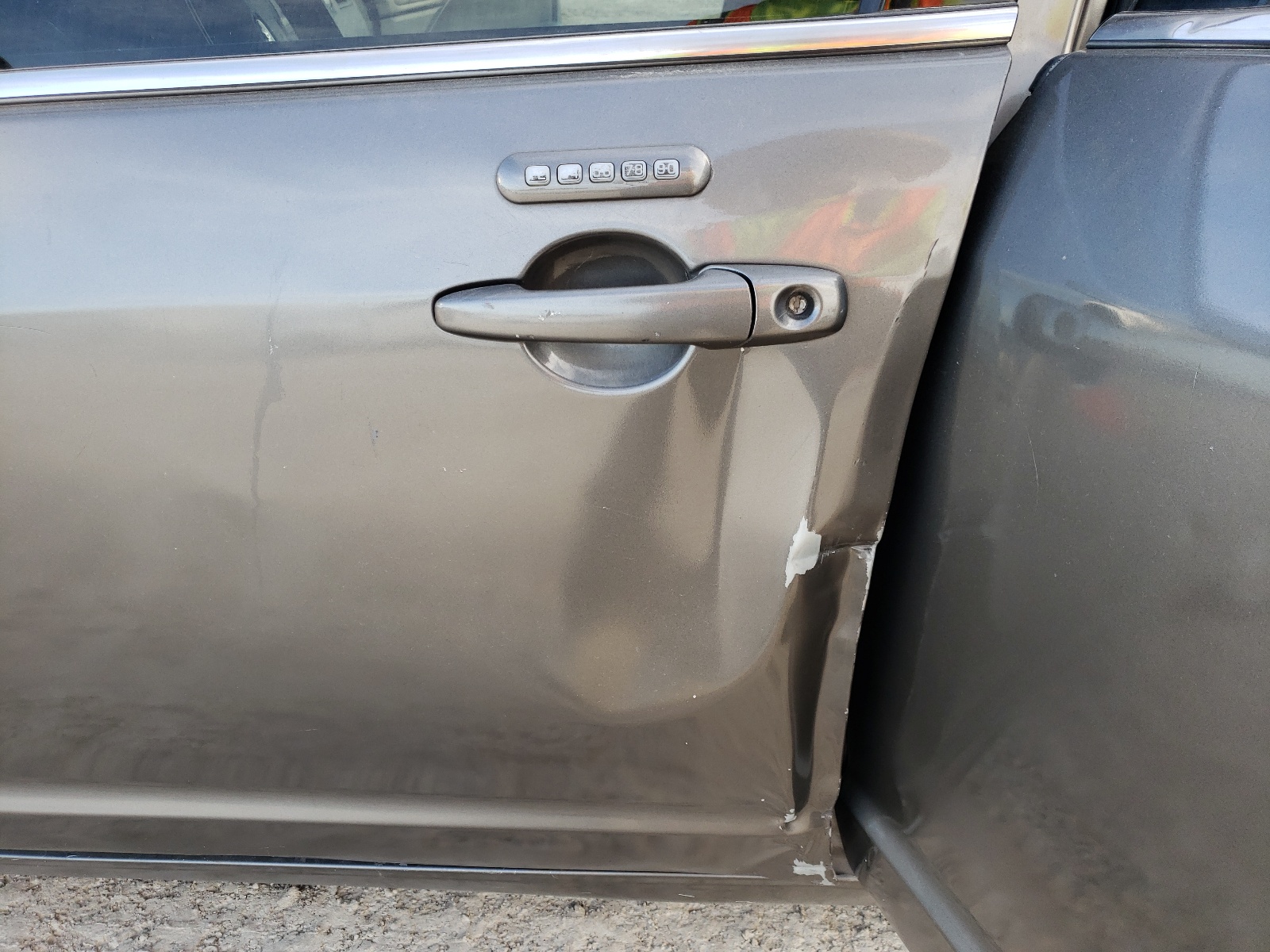 Photo 10 from auction – 2012 FORD FUSION SEL with VIN 3FAHP0JA5CR124149