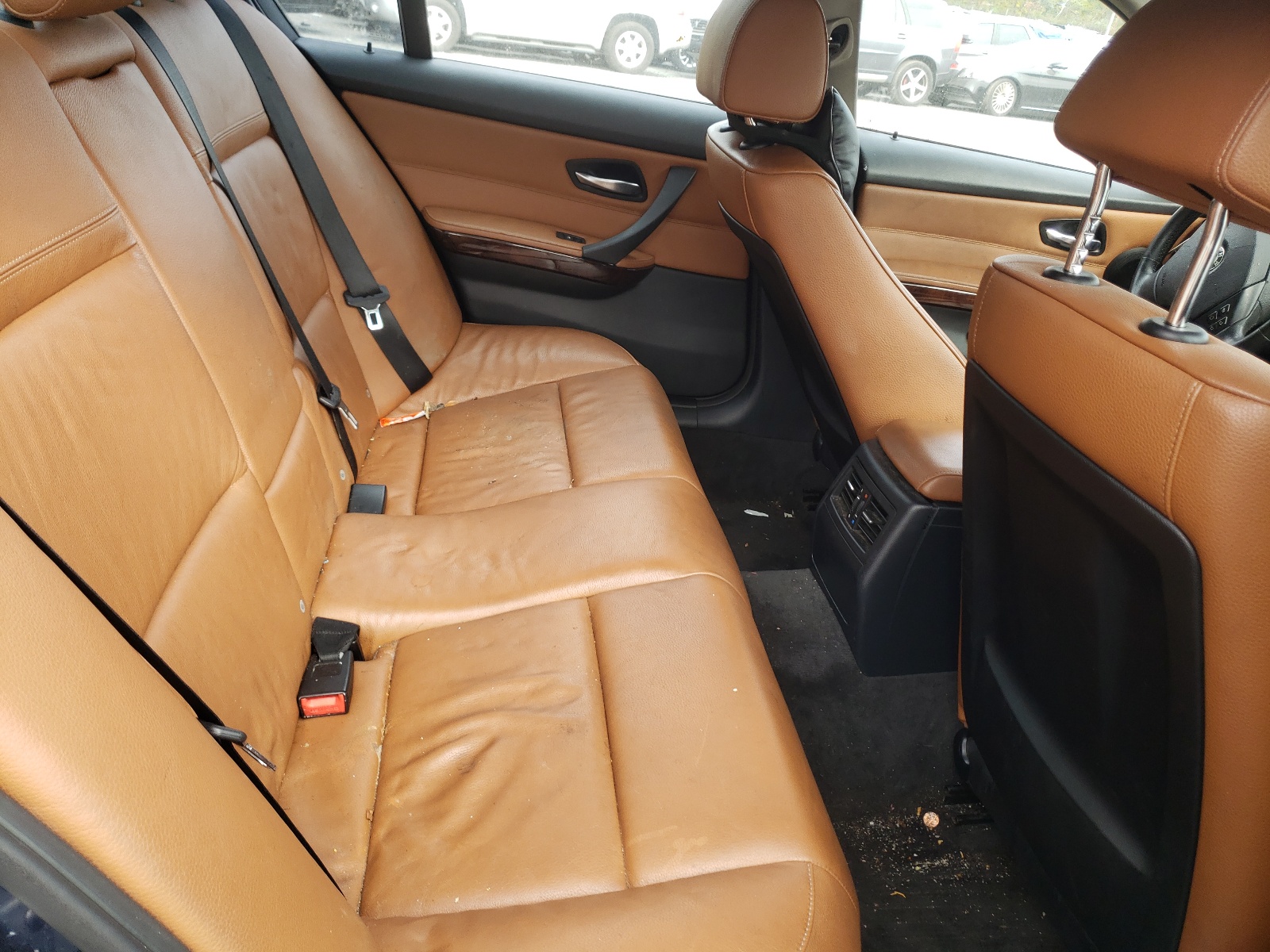 Photo 6 from auction – 2011 BMW 328 XI SUL with VIN WBAPK5C56BA995374