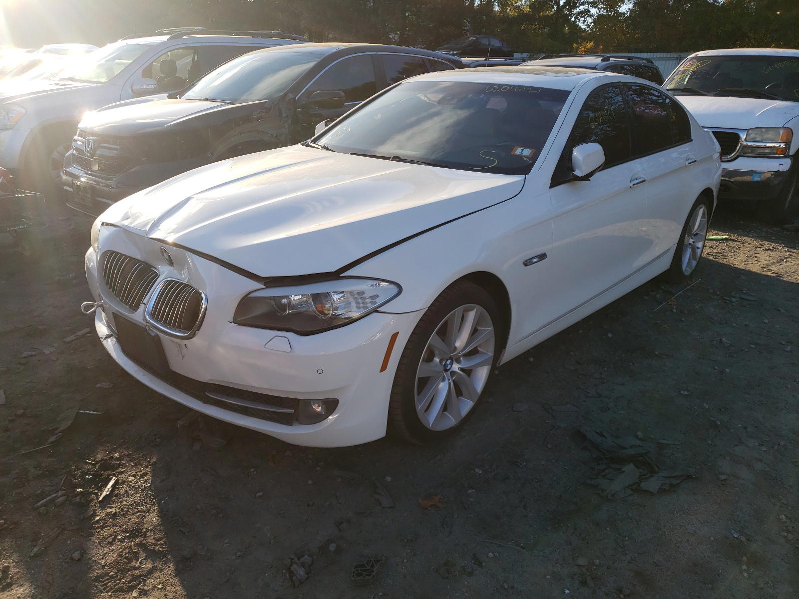 Photo 2 from auction – 2012 BMW 535 XI with VIN WBAFU7C59CDU61898