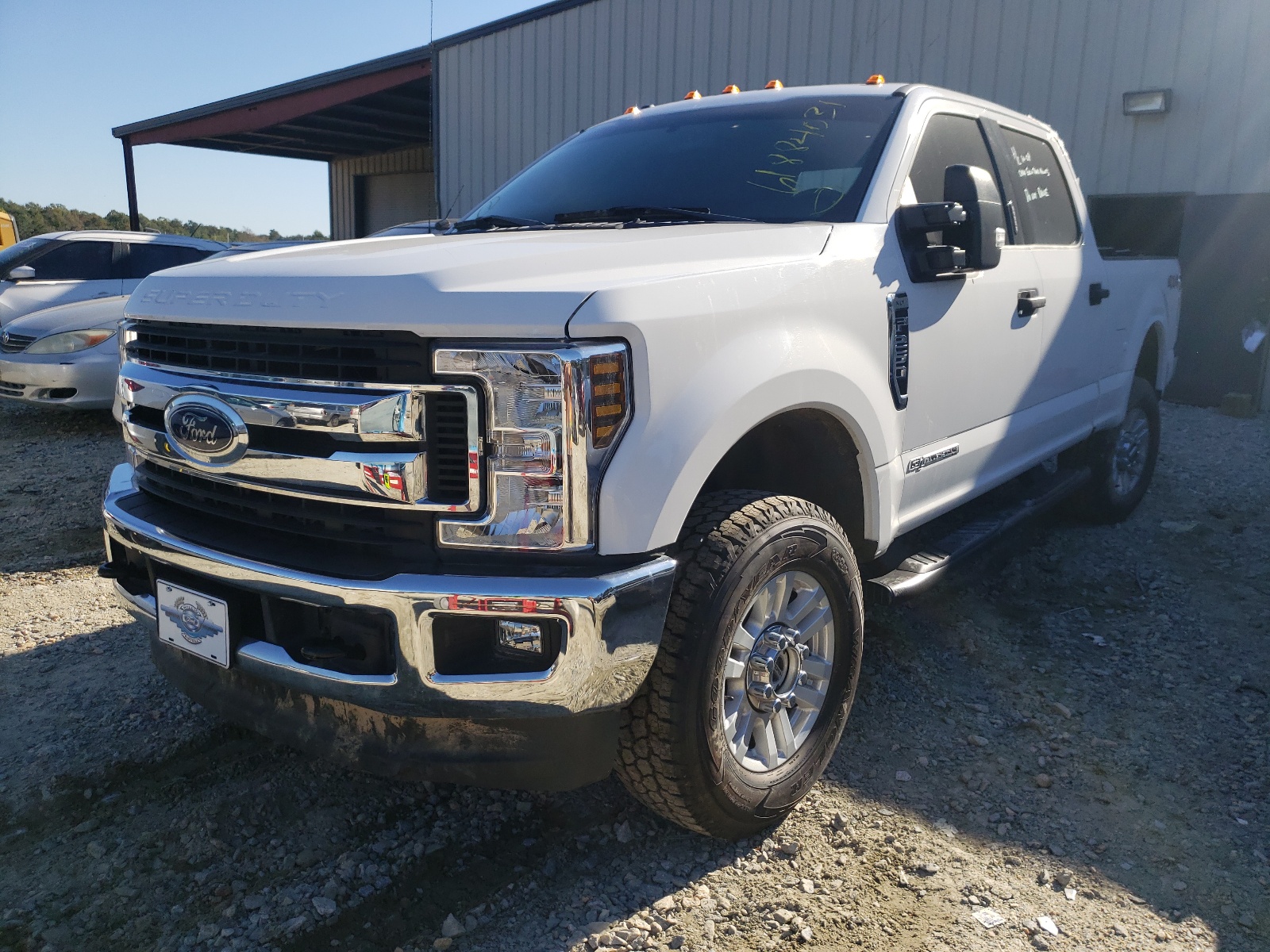 Photo 2 from auction – 2018 FORD F250 SUPER with VIN 1FT7W2BT8JEB70613