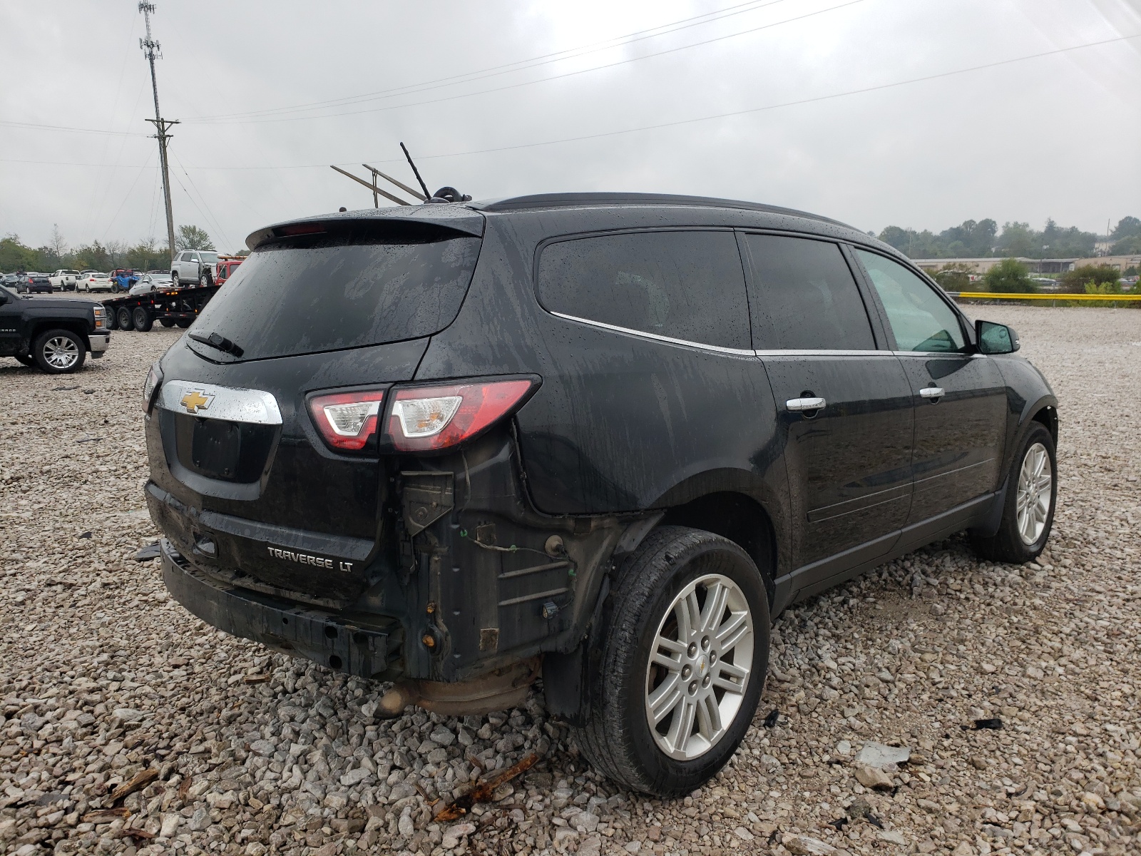 Photo 4 from auction – 2013 CHEVROLET TRAVERSE L with VIN 1GNKRGKD1DJ158264