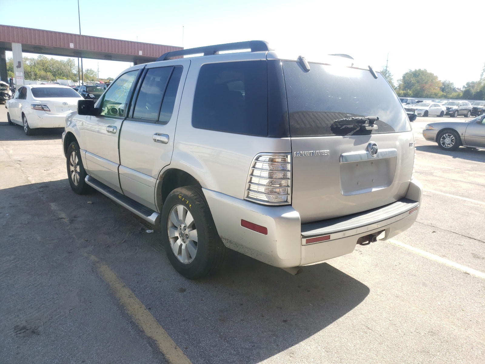 Photo 3 from auction – 2006 MERCURY MOUNTAINER with VIN 4M2EU47E66UJ22702