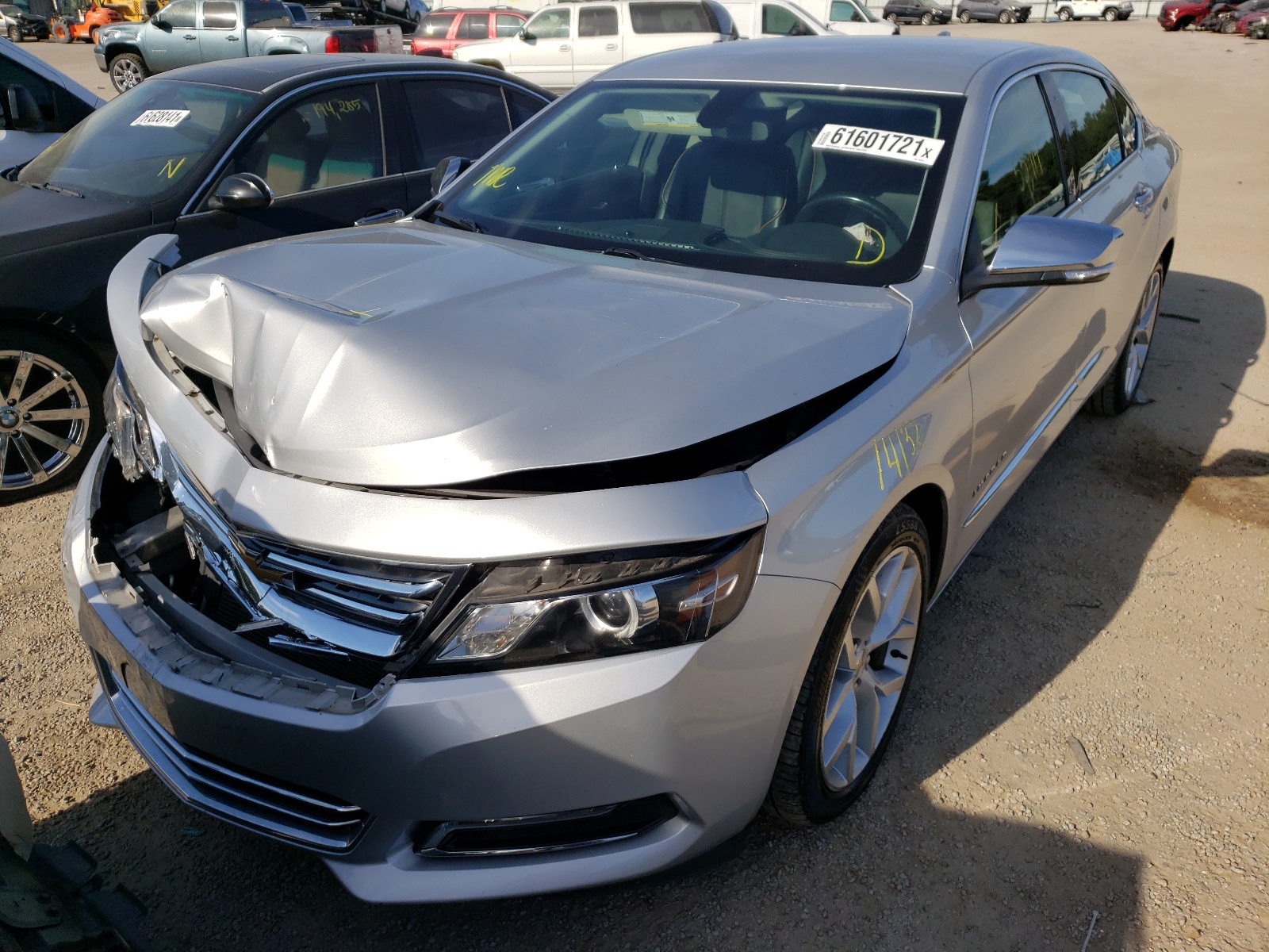 Photo 2 from auction – 2019 CHEVROLET IMPALA PRE with VIN 1G1105S3XKU133670