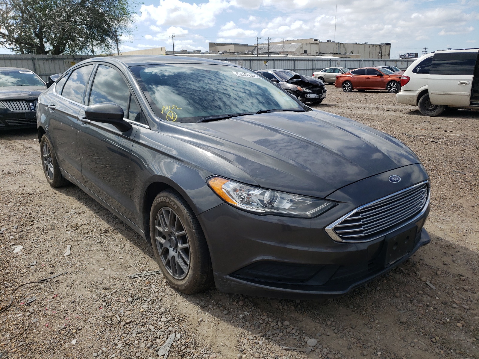 Photo 1 from auction – 2017 FORD FUSION S with VIN 3FA6P0G78HR241542