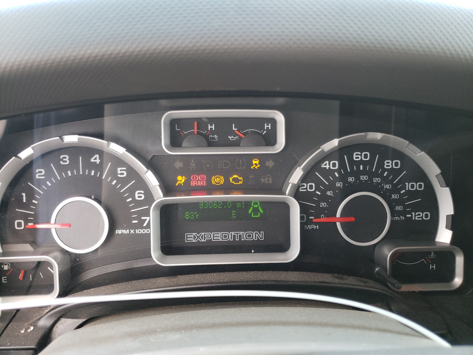 صورة رقم 8 من المزاد - 2012 FORD EXPEDITION مع VIN 1FMJK1G54CEF65067