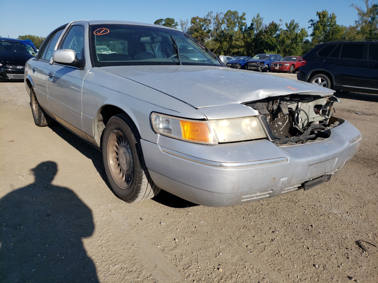 MERCURY GRAND MARQ 2001 with VIN 2MEFM75W21X711513 - Photo from auction