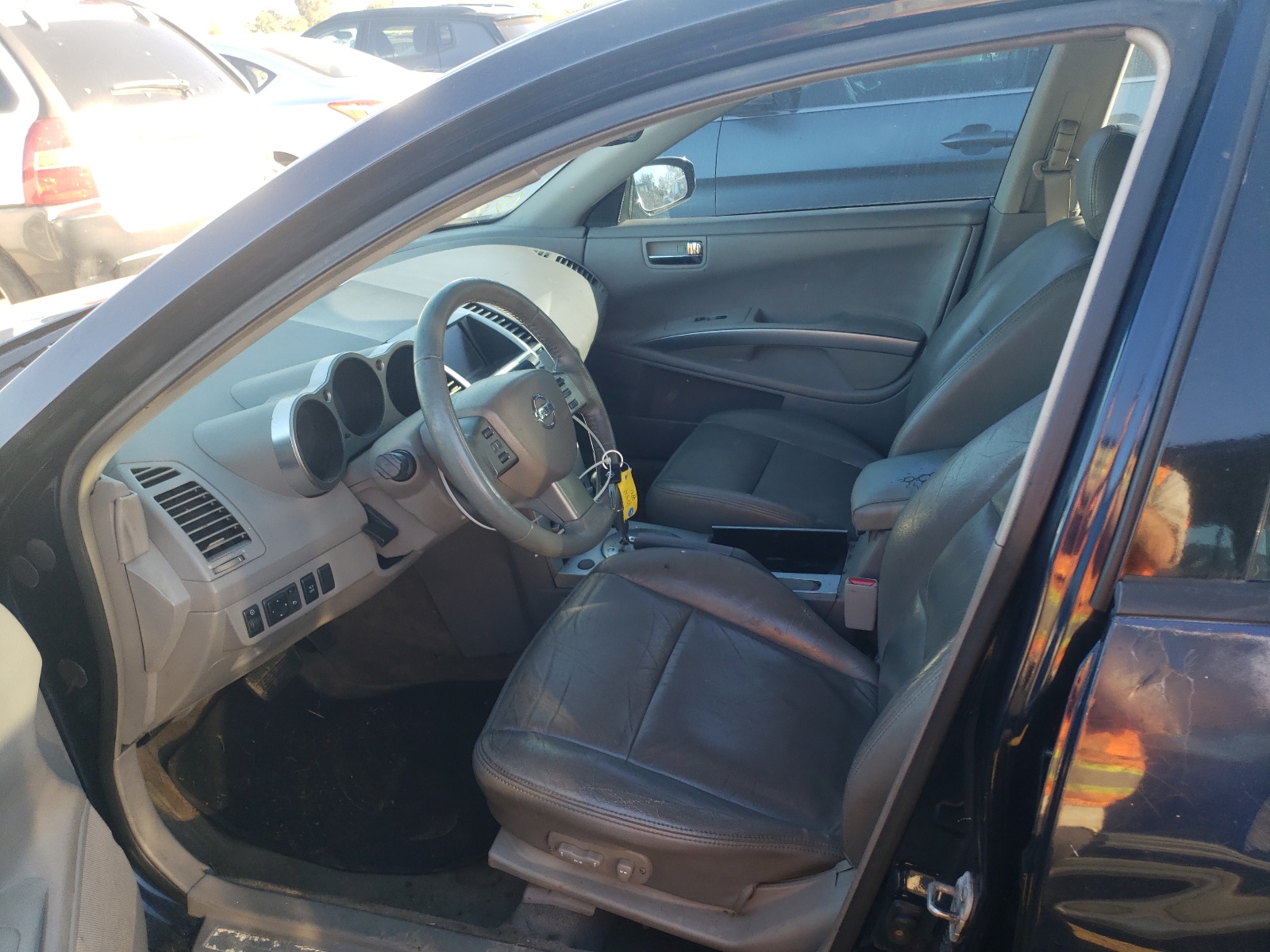 Photo 5 from auction – 2005 NISSAN MAXIMA SE with VIN 1N4BA41E05C833266