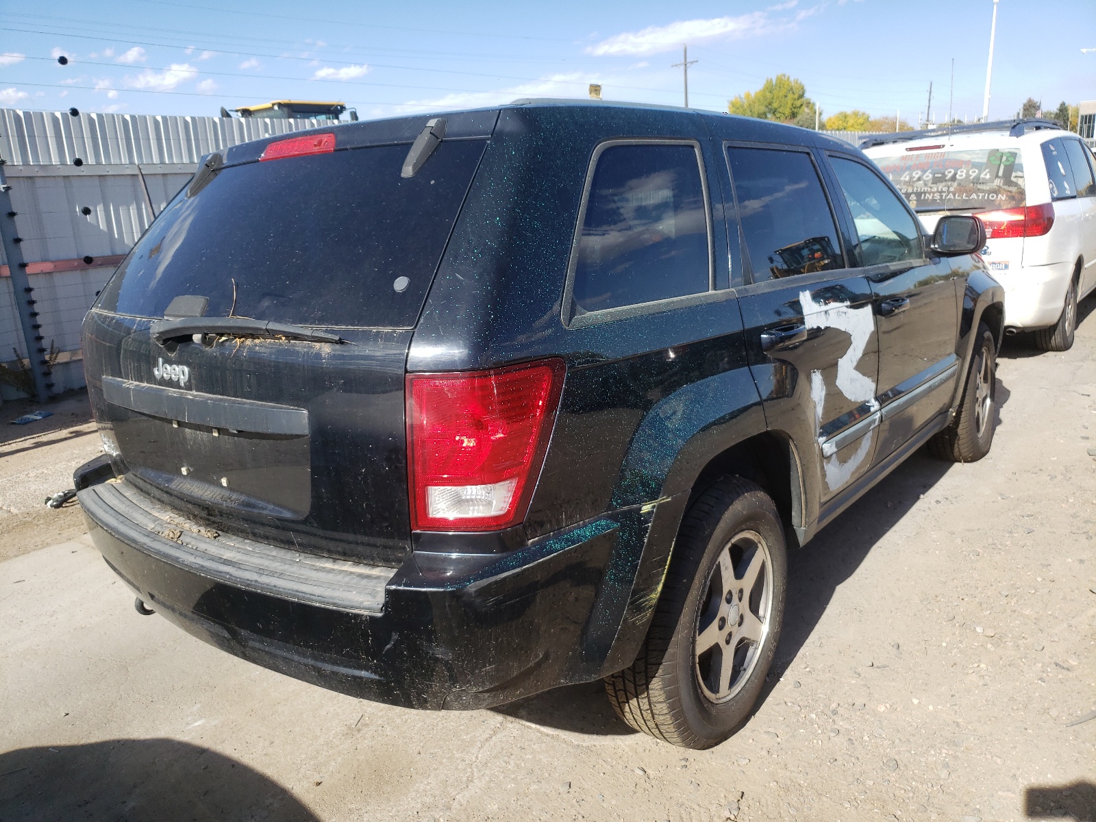 Photo 4 from auction – 2007 JEEP GRAND CHER with VIN 1J8GR48K07C665578
