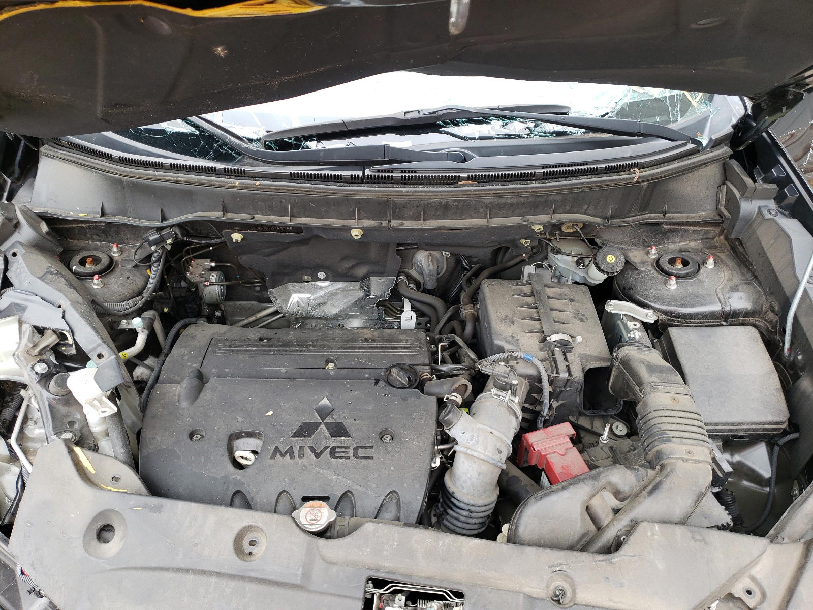 Photo 7 from auction – 2016 MITSUBISHI OUTLANDER with VIN JA4AP3AU7GZ060568