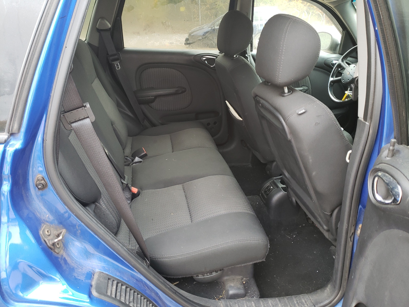 Zdjęcie 6 z aukcji – 2005 CHRYSLER PT CRUISER z VIN 3C8FY68BX5T613781