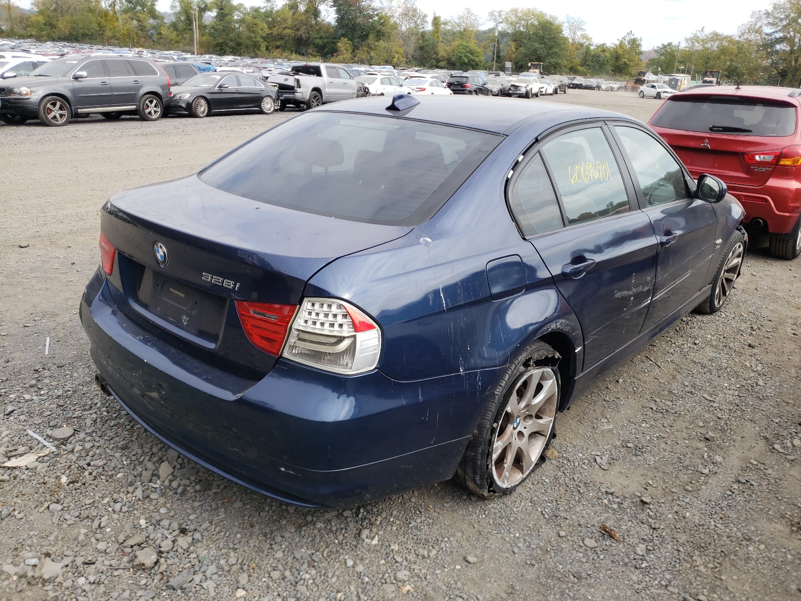 Photo 4 from auction – 2011 BMW 328 XI SUL with VIN WBAPK5C56BA995374