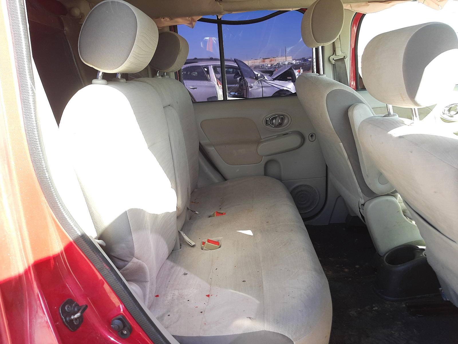 Photo 6 from auction – 2011 NISSAN CUBE BASE with VIN JN8AZ2KR7BT200445