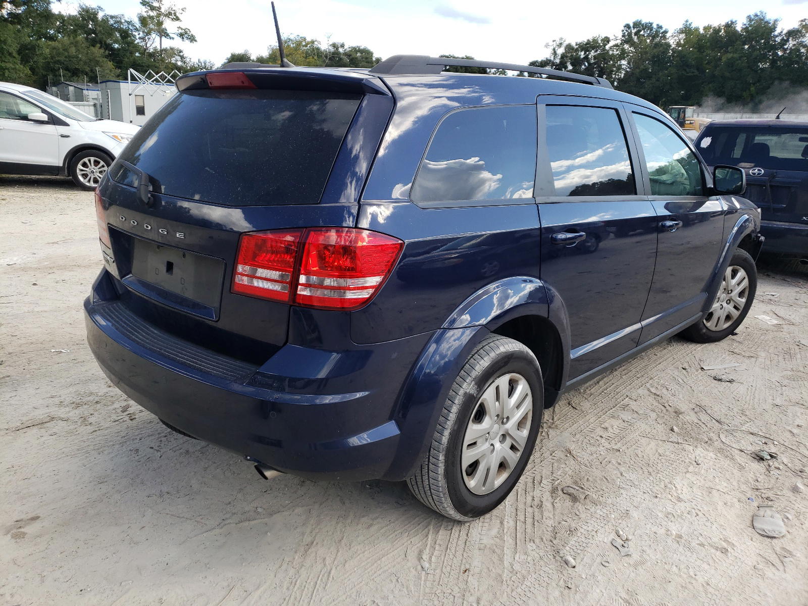 Photo 4 from auction – 2020 DODGE JOURNEY SE with VIN 3C4PDCAB7LT279071