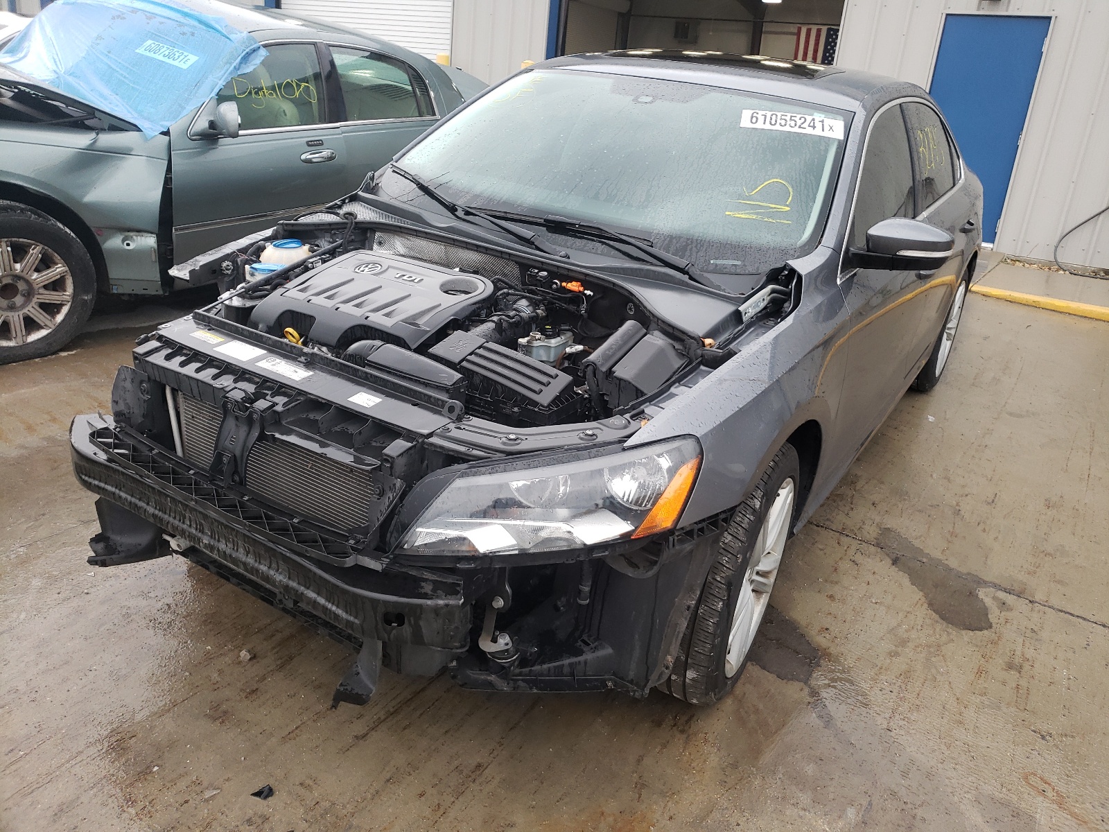 Photo 9 from auction – 2014 VOLKSWAGEN PASSAT SE with VIN 1VWBN7A36EC078149