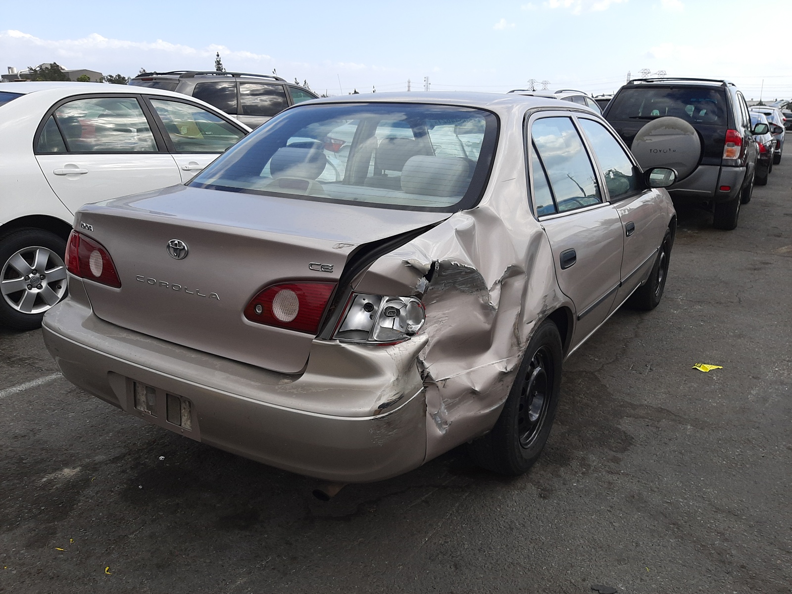 Photo 4 from auction – 2001 TOYOTA COROLLA CE with VIN 1NXBR12E51Z448320