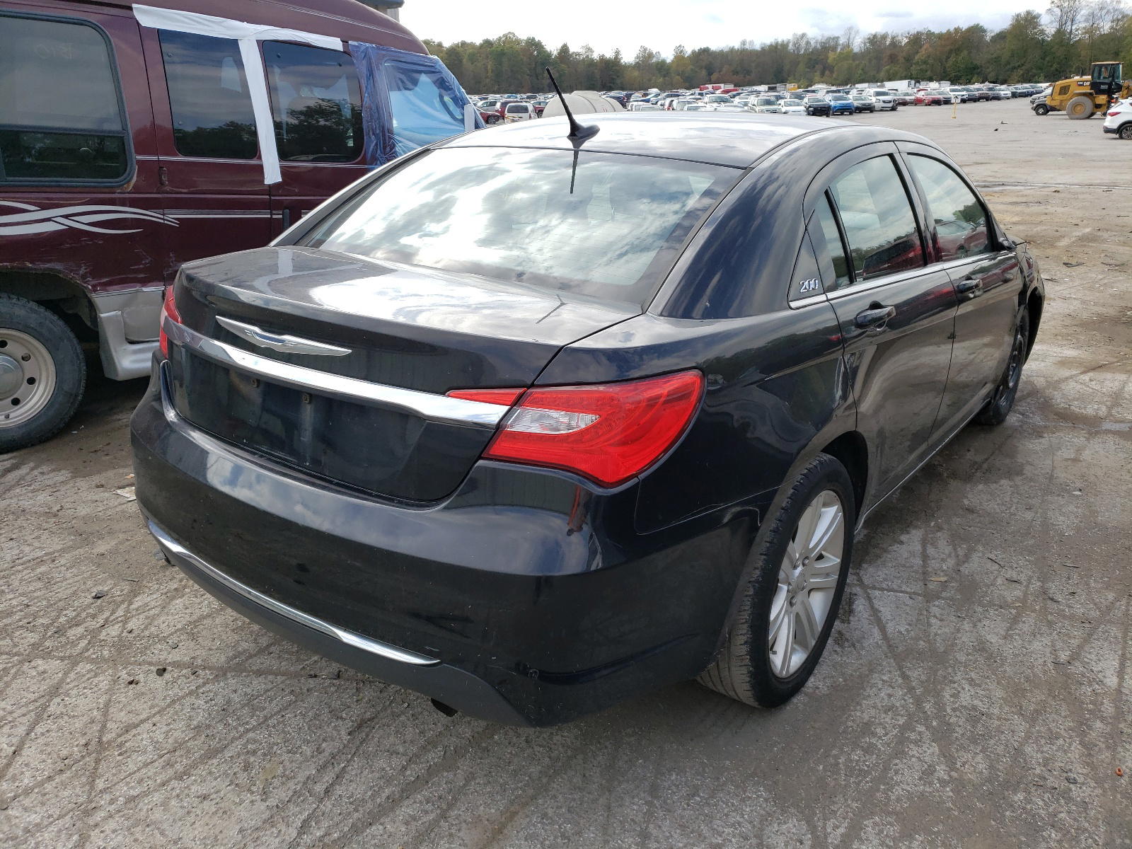 Photo 4 from auction – 2011 CHRYSLER 200 TOURIN with VIN 1C3BC1FB2BN611656
