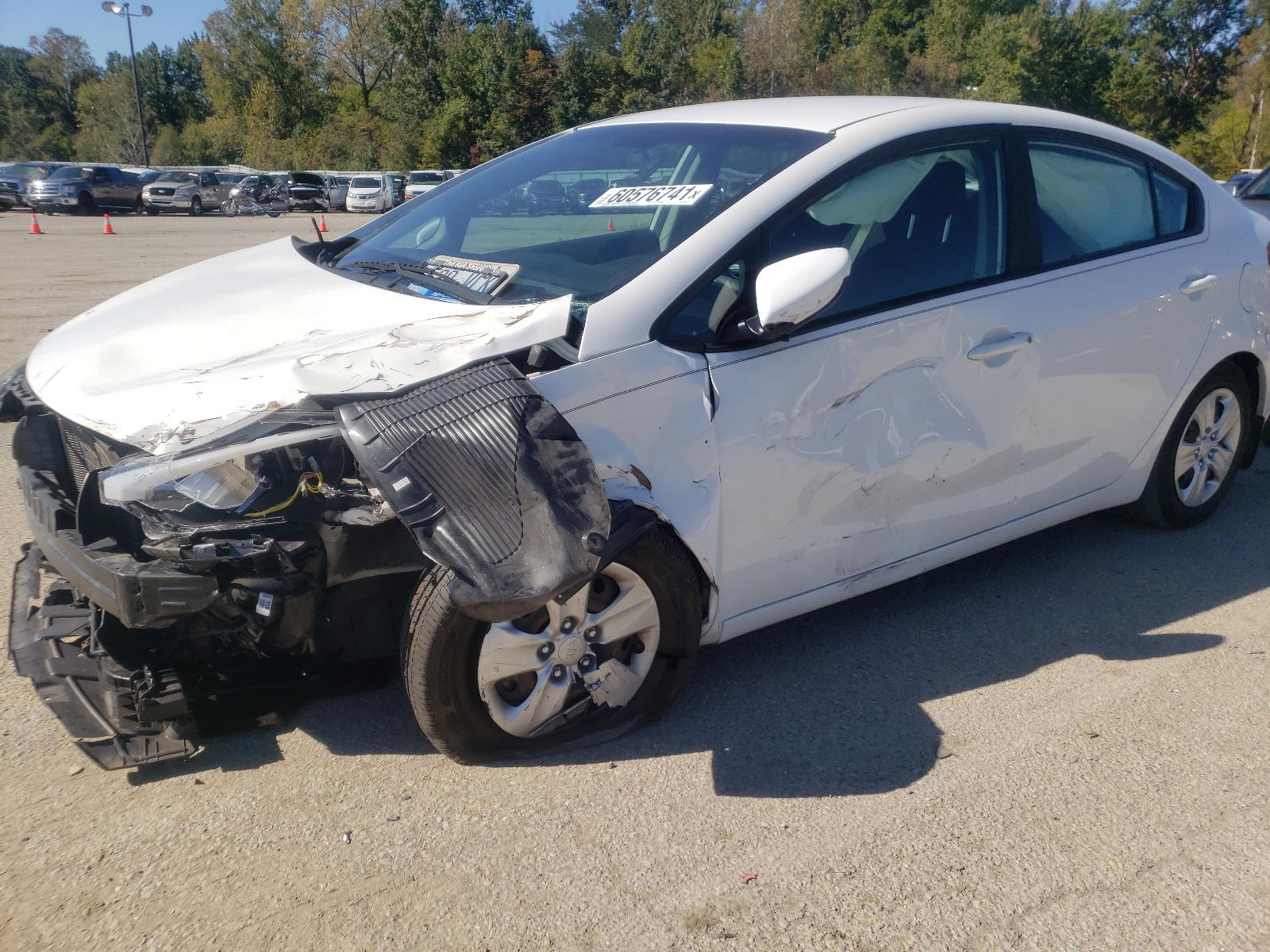 Photo 2 from auction – 2016 KIA FORTE LX with VIN KNAFK4A67G5507812