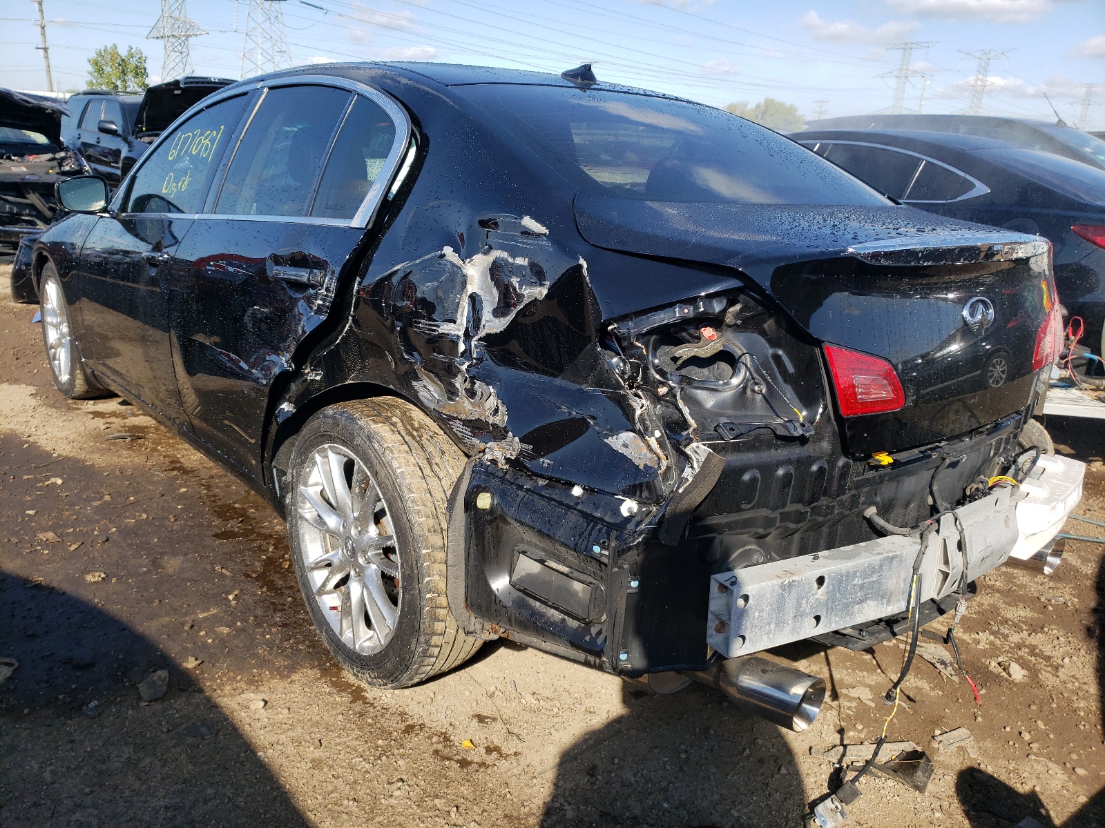 Photo 3 from auction – 2011 INFINITI G37 with VIN JN1CV6AR8BM354619