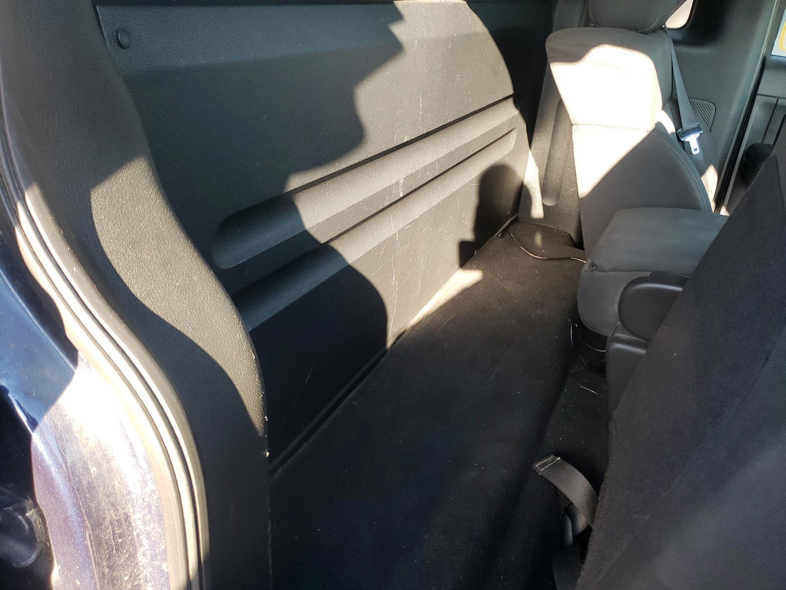 Photo 6 from auction – 2004 FORD F150 with VIN 1FTRF14574NA69651