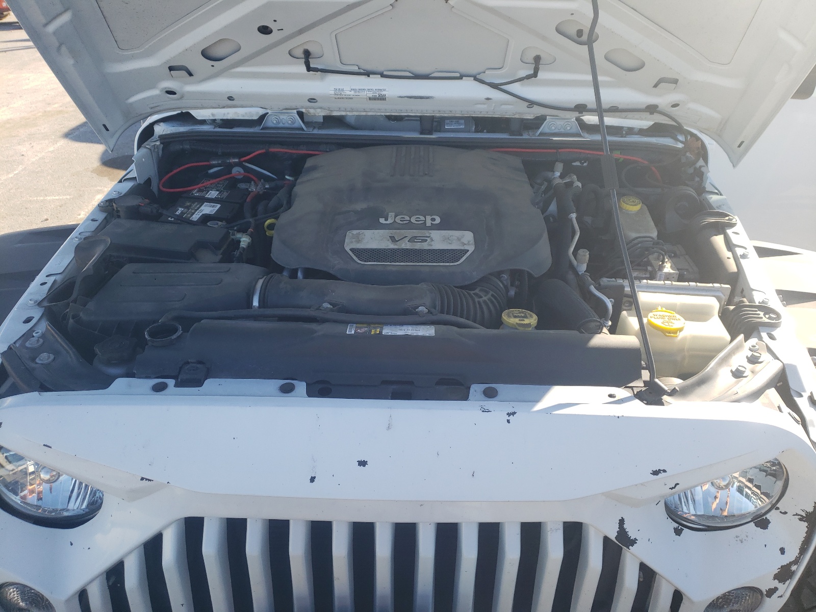 Photo 7 from auction – 2016 JEEP WRANGLER U with VIN 1C4BJWDG0GL188513
