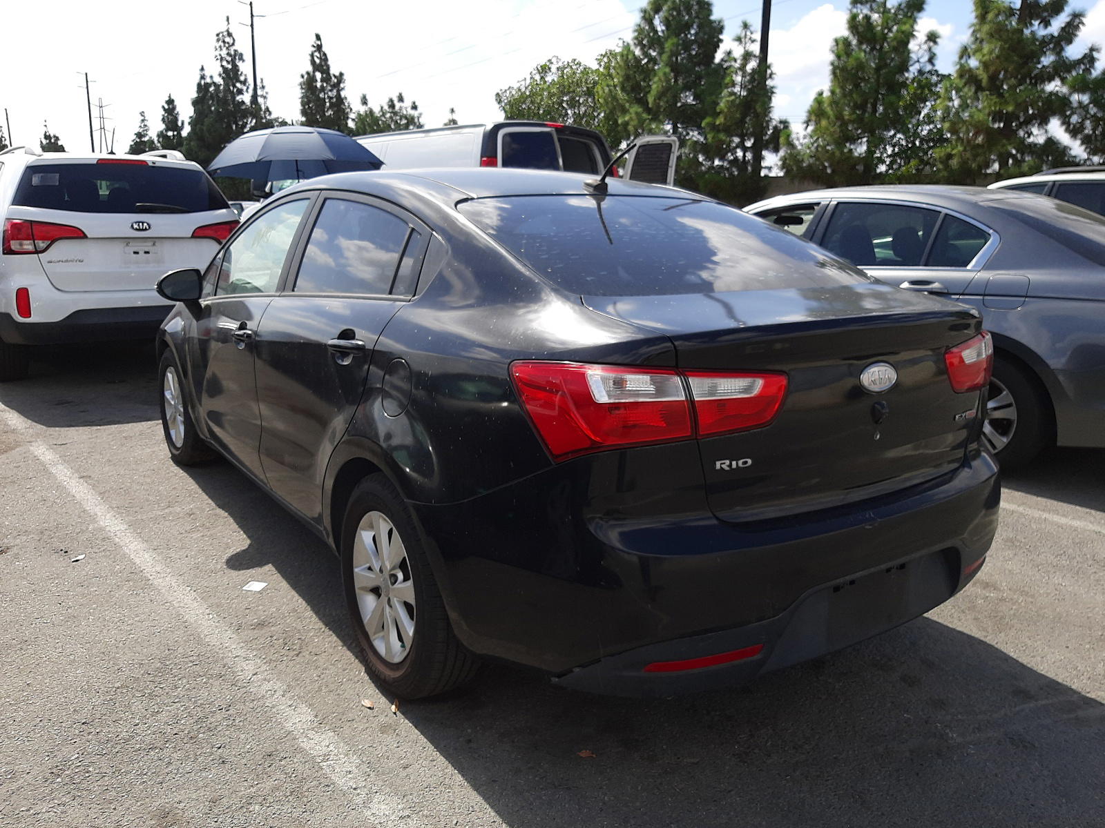 Photo 3 from auction – 2012 KIA RIO EX with VIN KNADN4A33C6044253